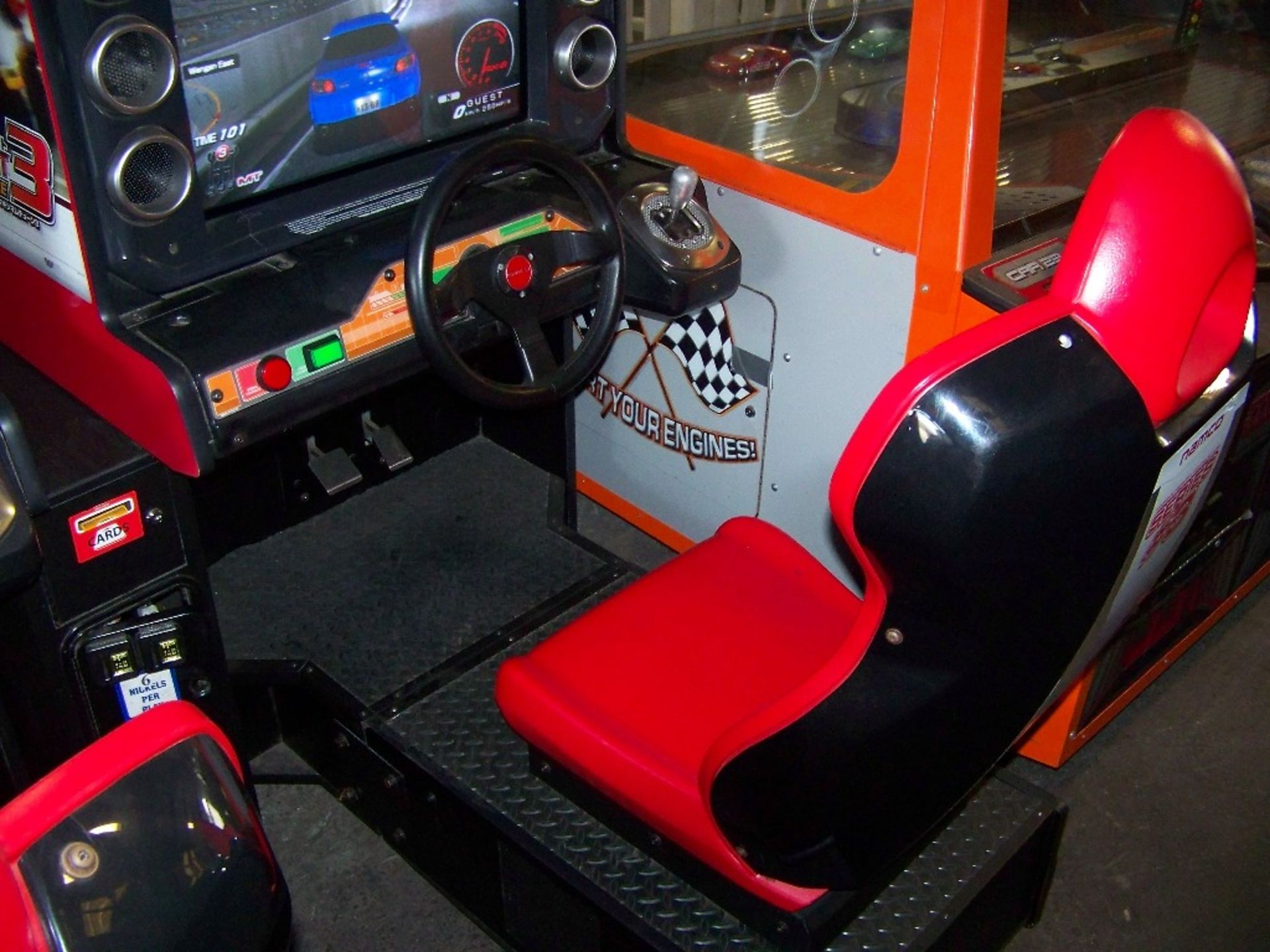 MAXIMUM TUNE 3 SITDOWN DRIVER ARCADE GAME - Image 3 of 7