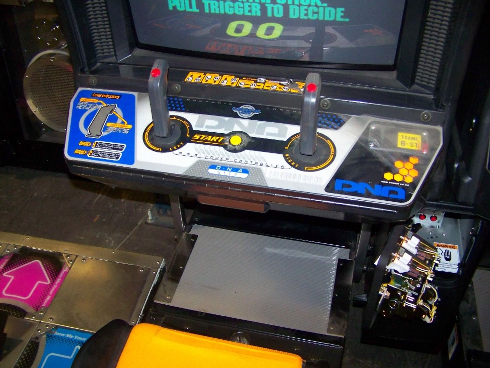 VIRTUAL ON CYBER TROOPERS TWIN ARCADE GAME SEGA - Image 8 of 13