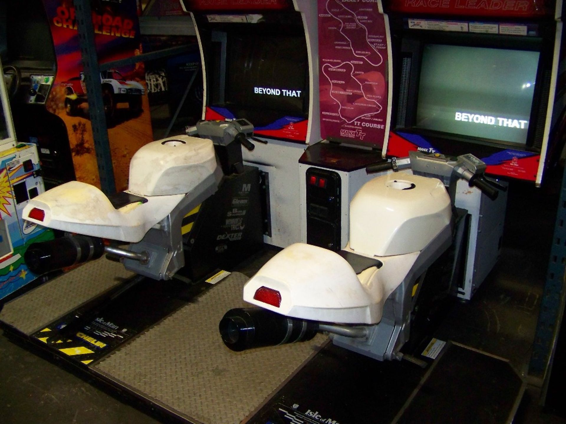 MANX TT SUPERBIKES TWIN RACER ARCADE GAME SEGA - Image 4 of 5