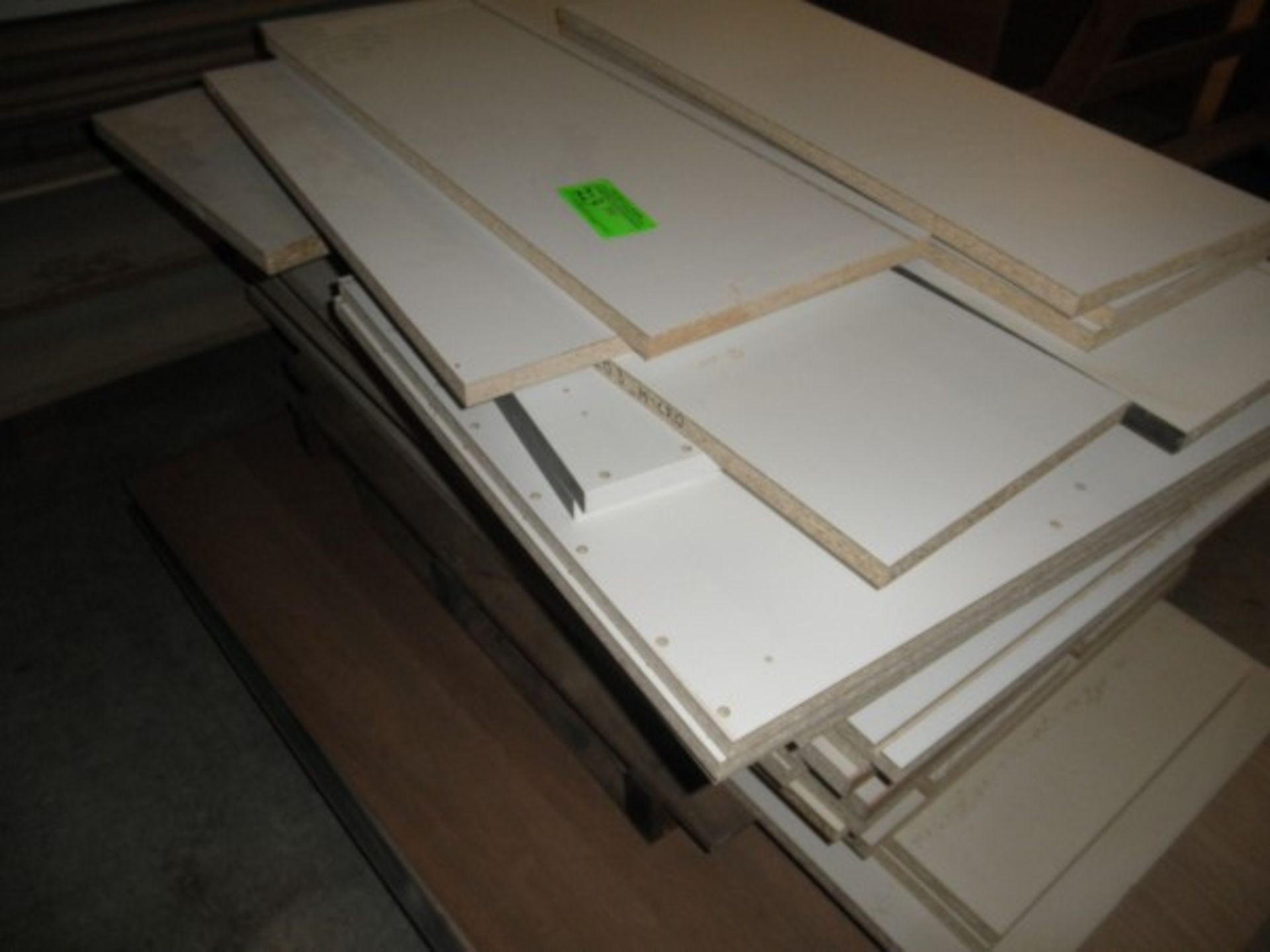 PALLET OF MISC WHITE MELAMINE