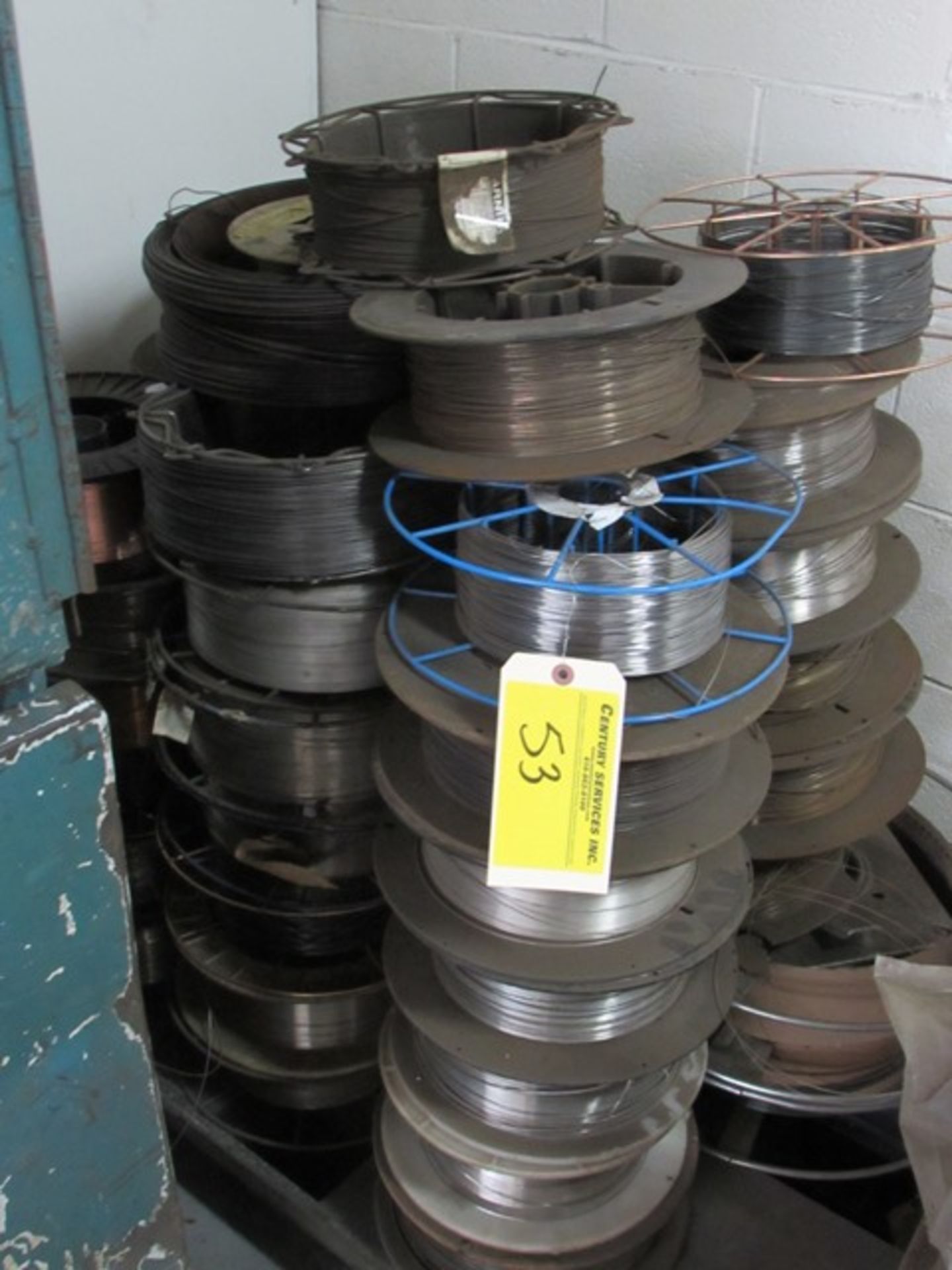 Skid welding wire