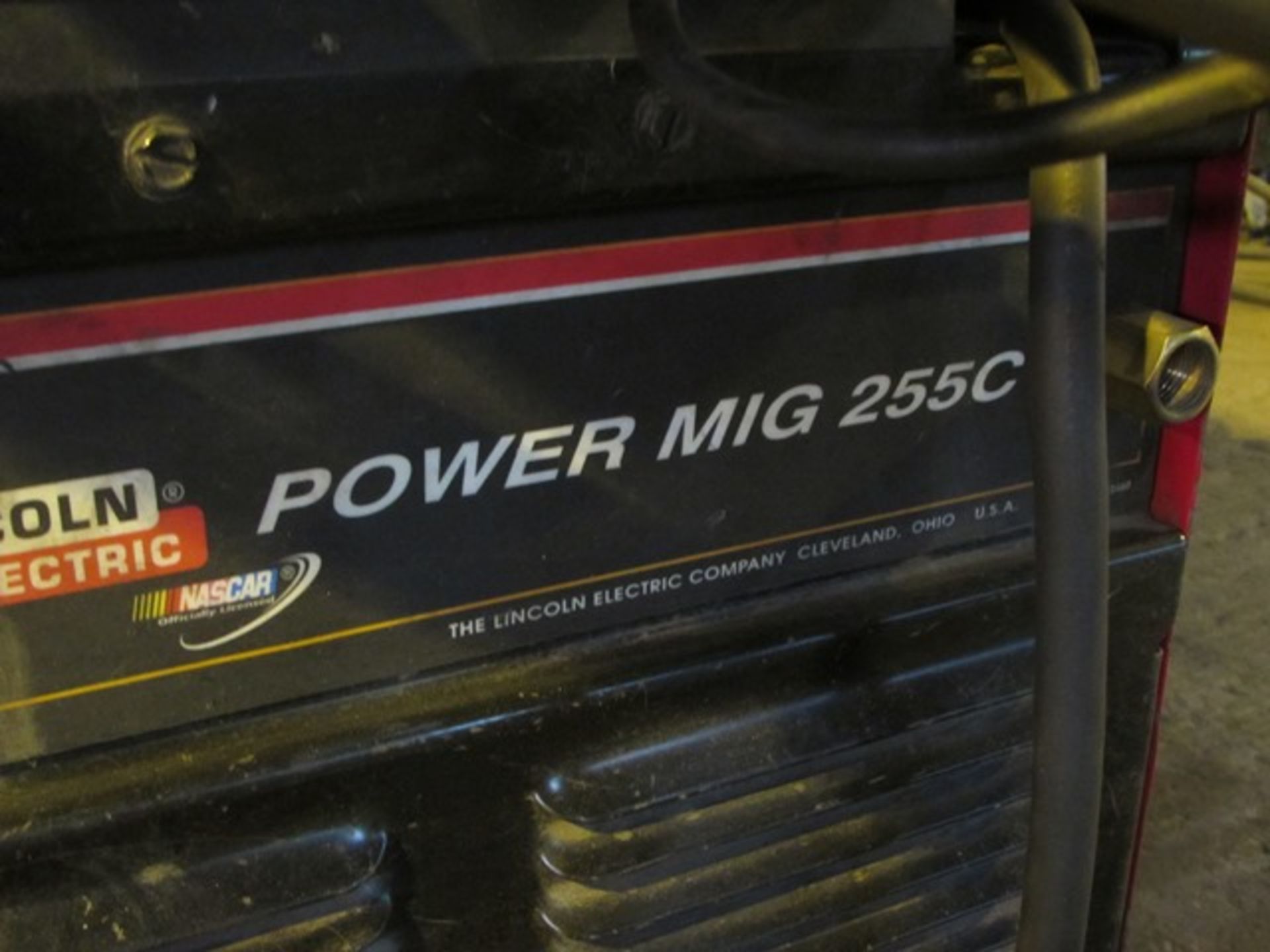 Lincoln Electric Power Mig 255 mig welder S/N - U1070304672 - Image 2 of 3