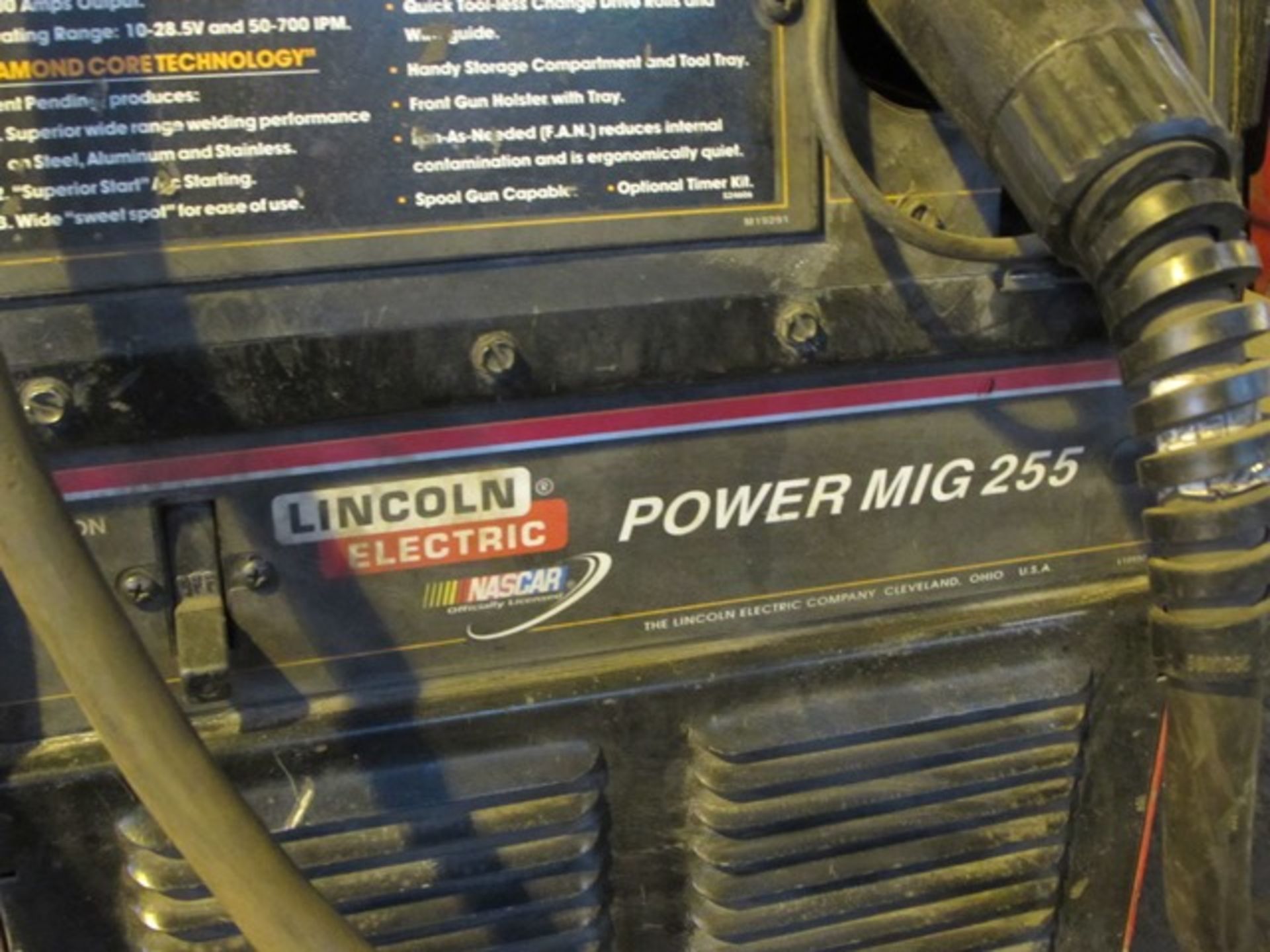 Lincoln Electric Power Mig 255 mig welder S/N - U1030503750 - Image 2 of 3