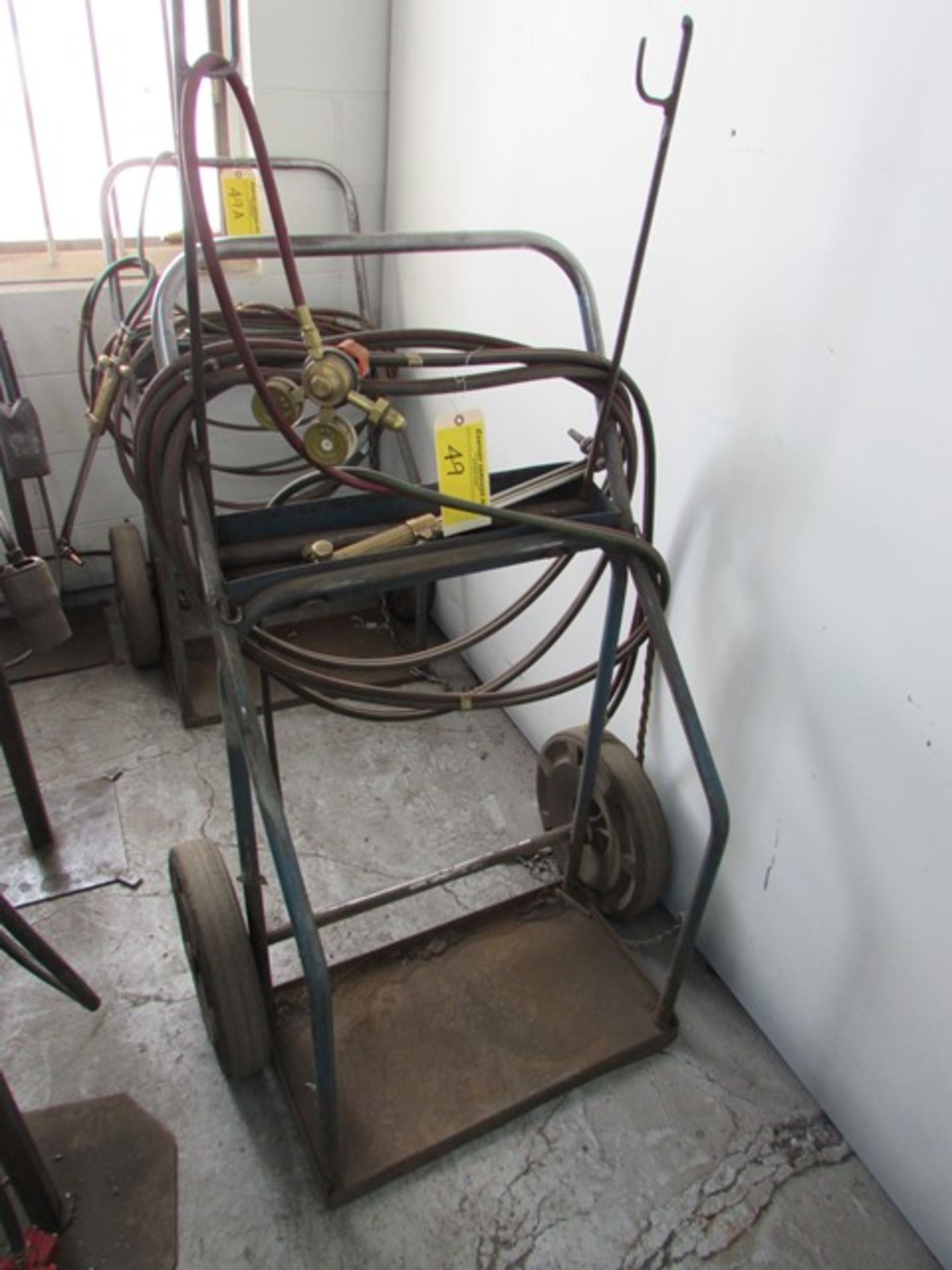 Welding cart  c/w hose and torches