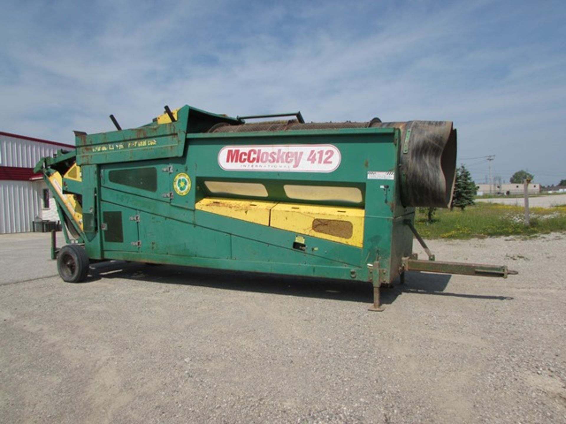 McCloskey trommel screening plantÂ c/w Cat 50Hp diesel powered motor, wireless remote control for