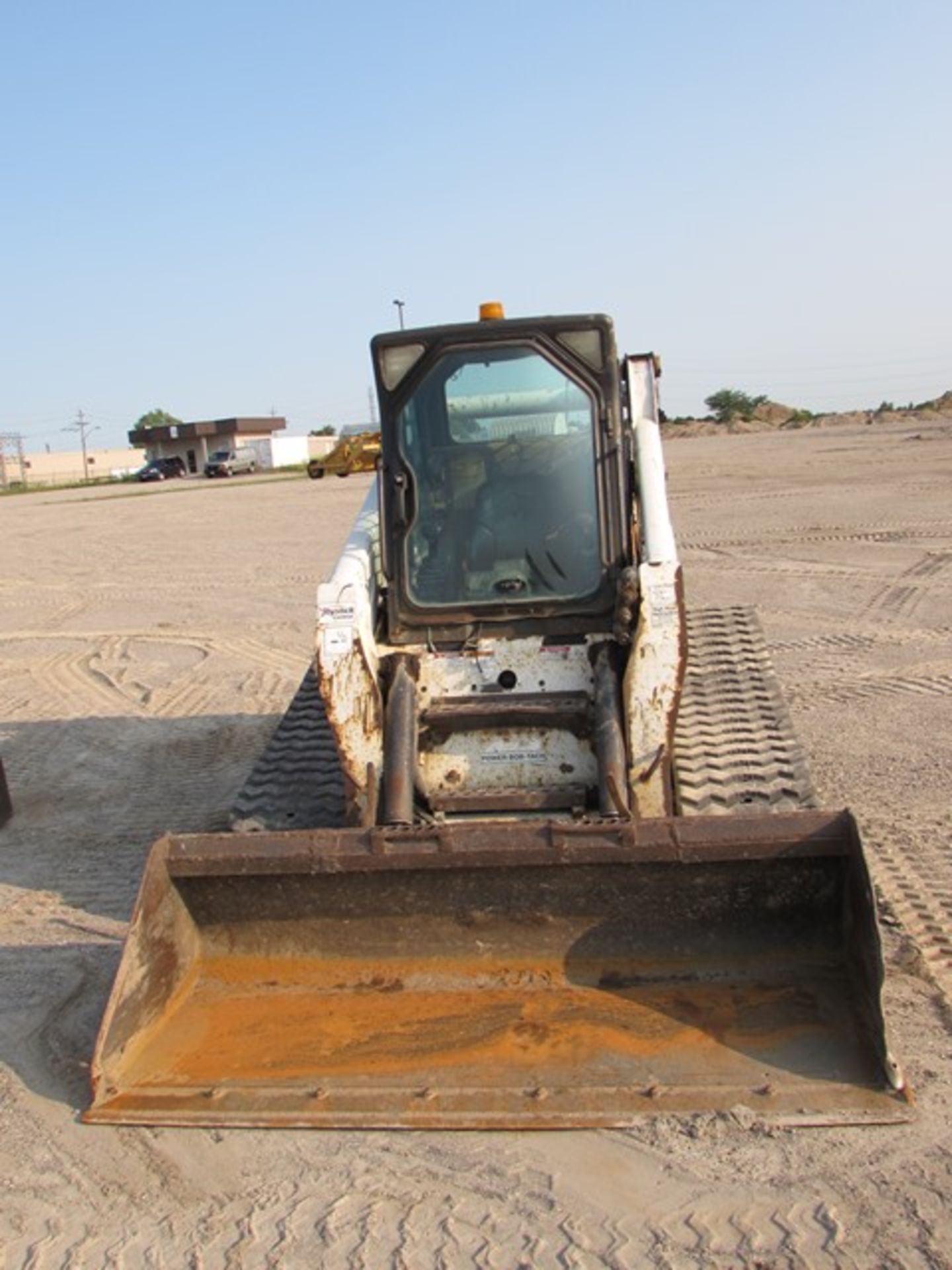 2007 Bobcat "T300" multi terrain loader c/w Kubota "V3300TE" 3.3LITRE, 81hp motor,  rubber tracks, - Image 2 of 6