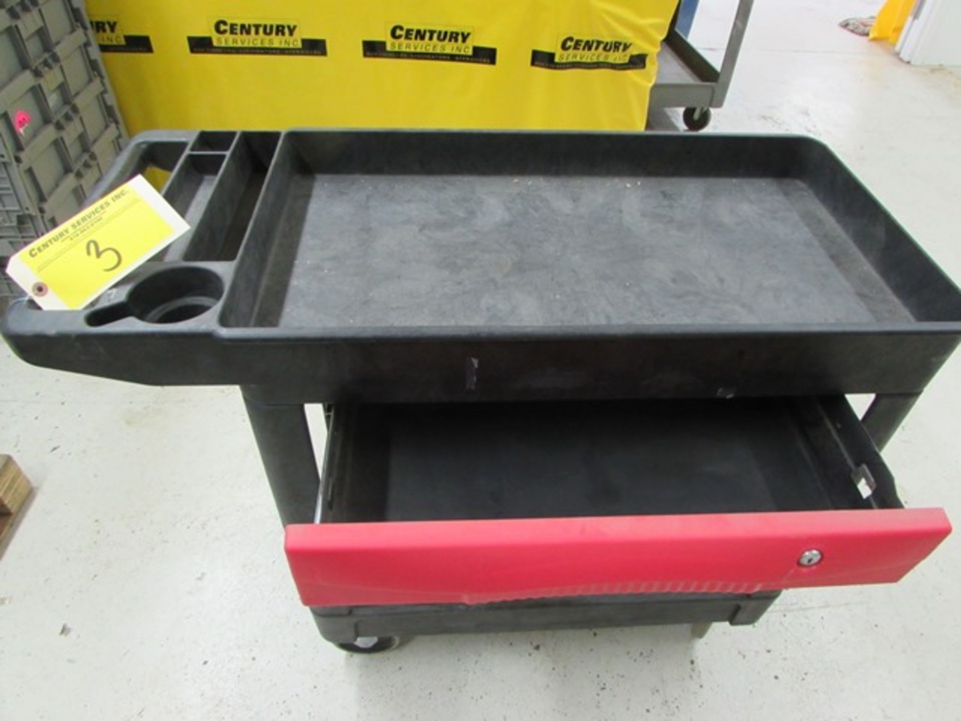 36" x 18" Black Rubbermaid order picking cart c/w slide out storage drawer - Image 2 of 2