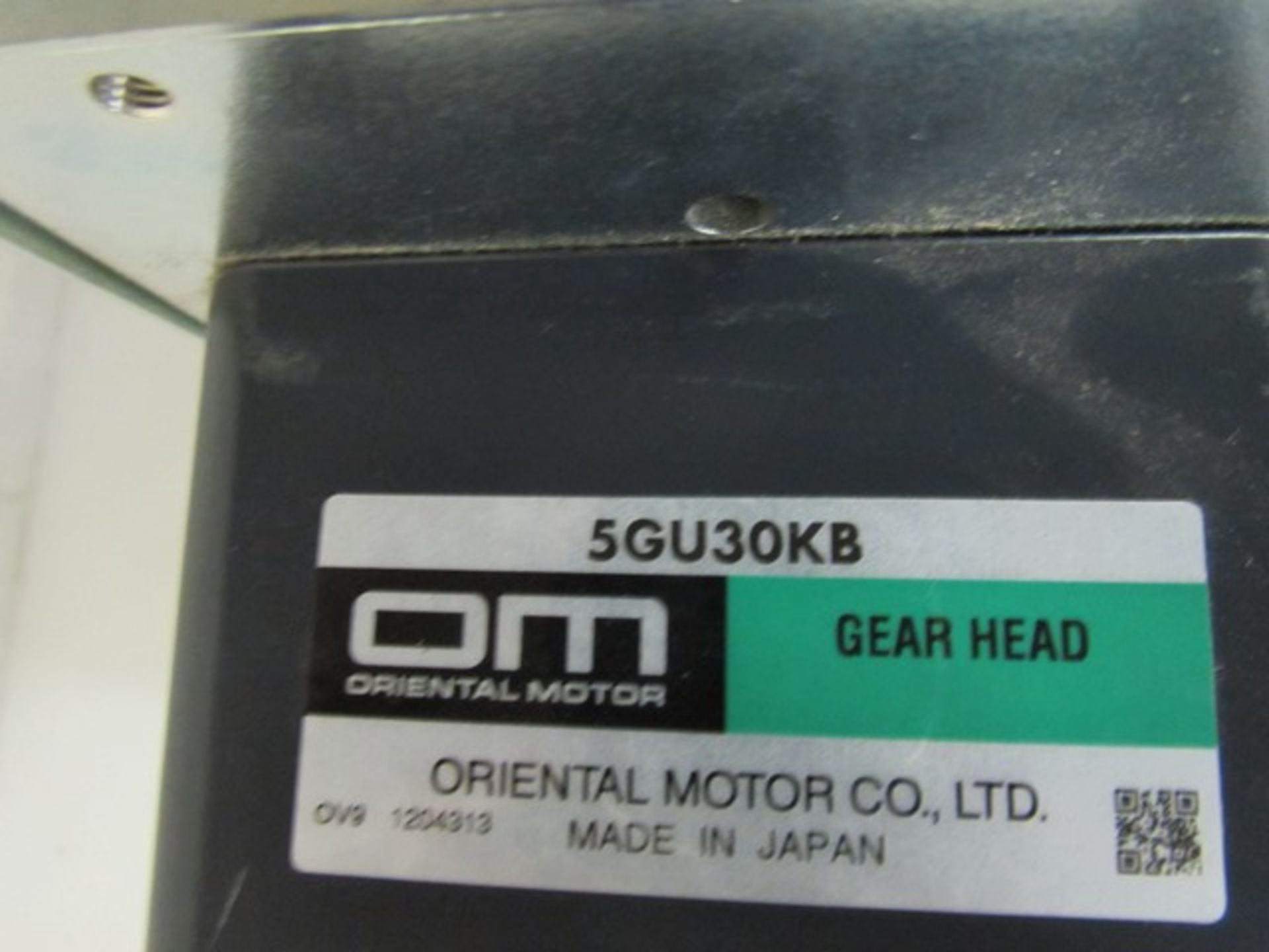 Oriental Motors 5U30KB parallel shaft gear head c/w 30:1 gear ratio - Image 3 of 3