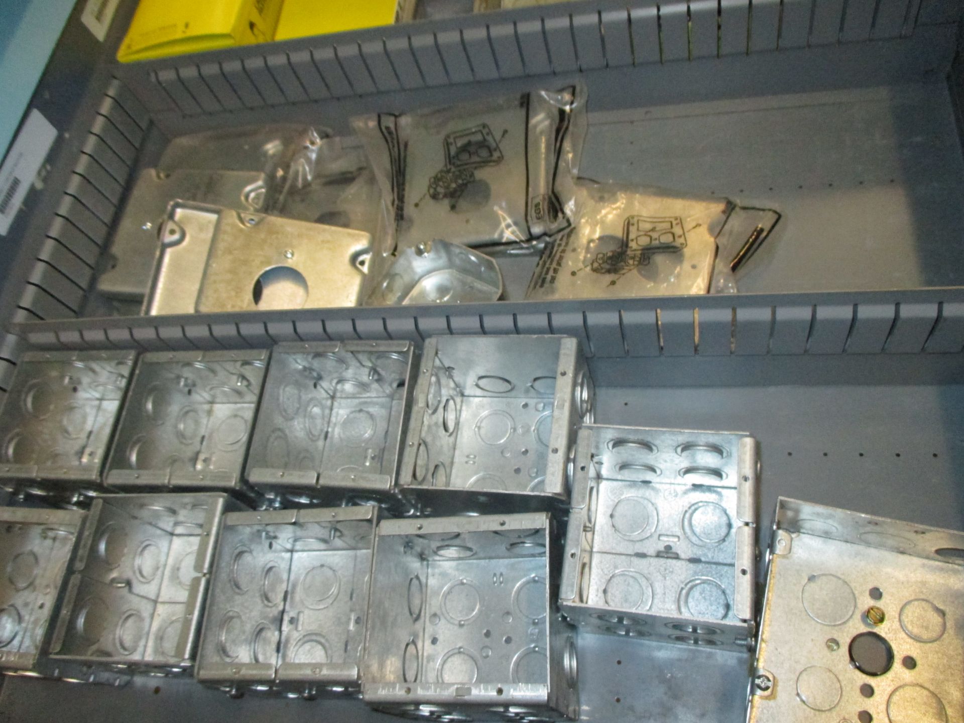 CONTENTS OF CABINET INCLUDING BOX COVERS; HANDY BOXES & BEAM CLAMPS 1320 Production Road, Fort - Image 2 of 5