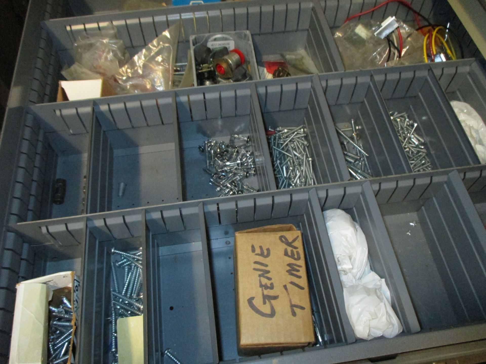 CONTENTS OF CABINET INCLUDING CONNECTORS; SCREWS & CONTACTS 1320 Production Road, Fort Wayne, IN - Image 4 of 5