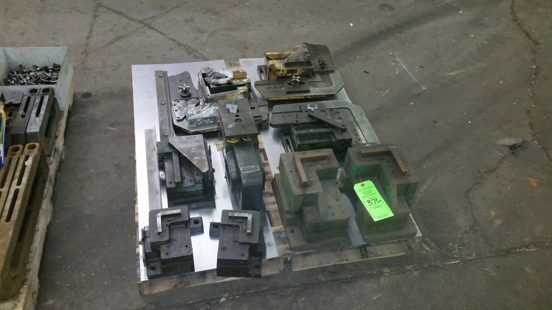 PALLET OF TOOLING