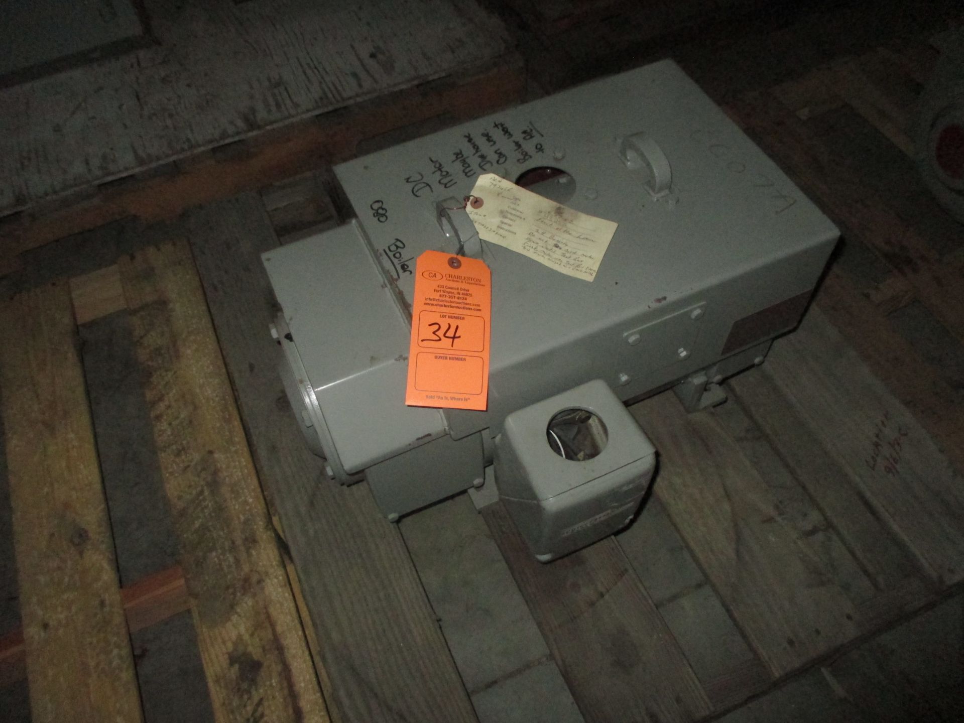 GE DC MOTOR; M# 5CD164TA904A801; 10HP; 1750 RPM; 240V;(LOCATED AT 7939 BOWLING GREEN RD, CANEYVILLE,