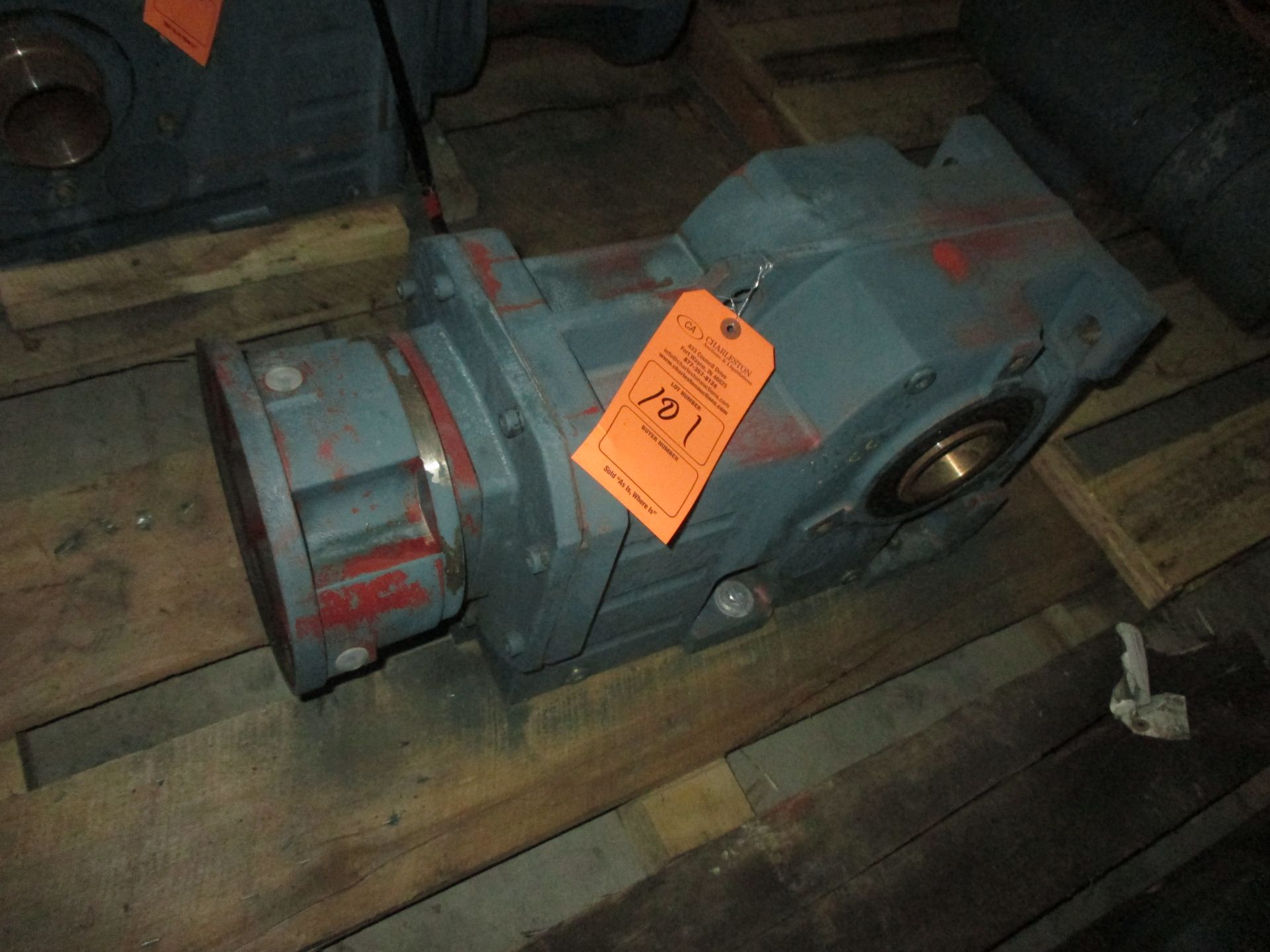 QUANTIS; M# BB1083CN210TC; 23.08:1 RATIO; 1750 RPM(LOCATED AT 7939 BOWLING GREEN RD, CANEYVILLE,