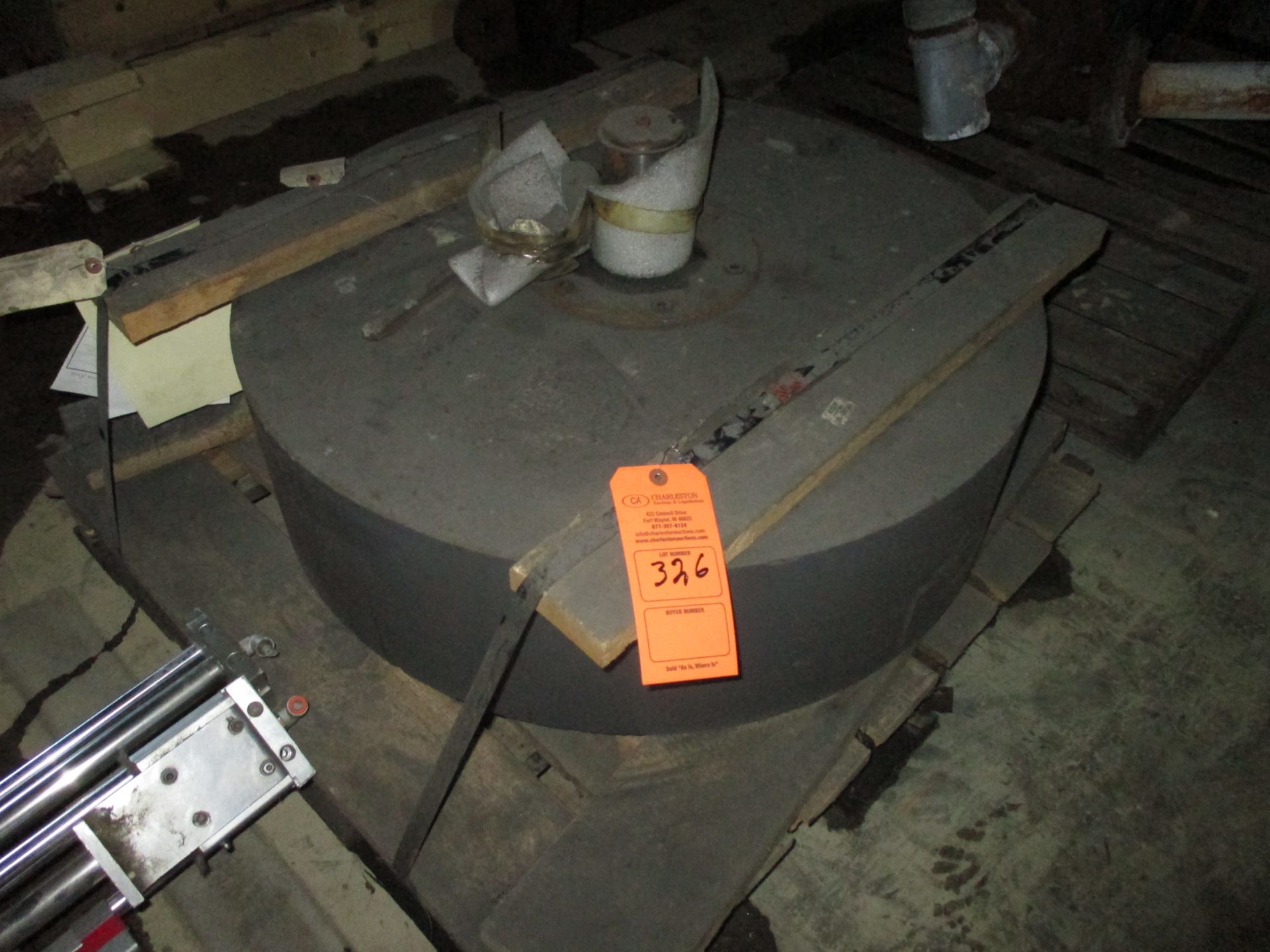 LARGE ASSEMBLY WHEEL(LOCATED AT 7939 BOWLING GREEN RD, CANEYVILLE, KY 42721)