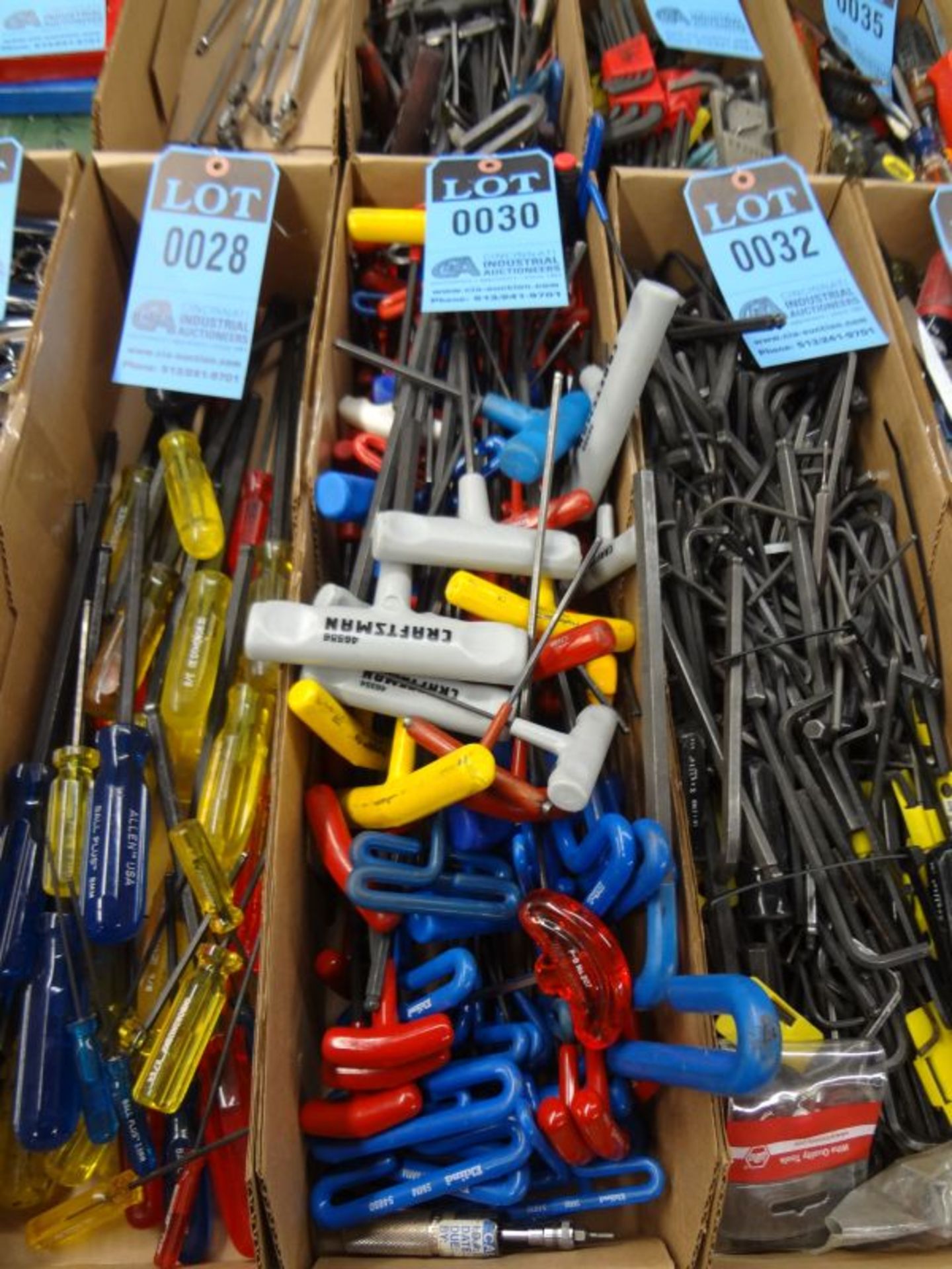 (LOT) T-WRENCHES