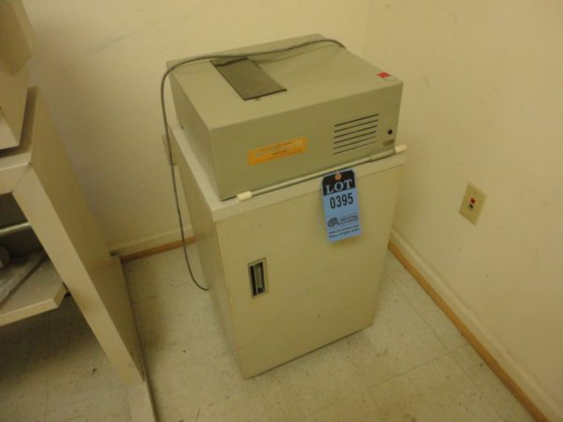 ELECTRIC WASTEBASKET CORP 2-WAY MODEL DESTROY-IT PAPER SHREDDER