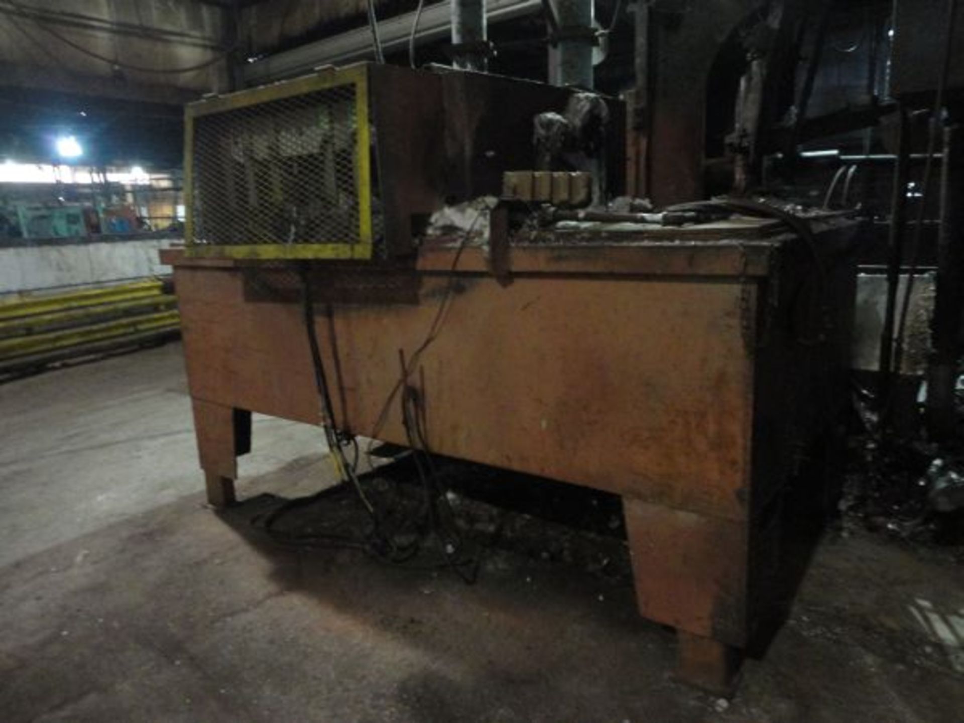 2,000 LB. (APPROX.) ELECTRIC FIRED HOLDING FURNACE - Image 2 of 3