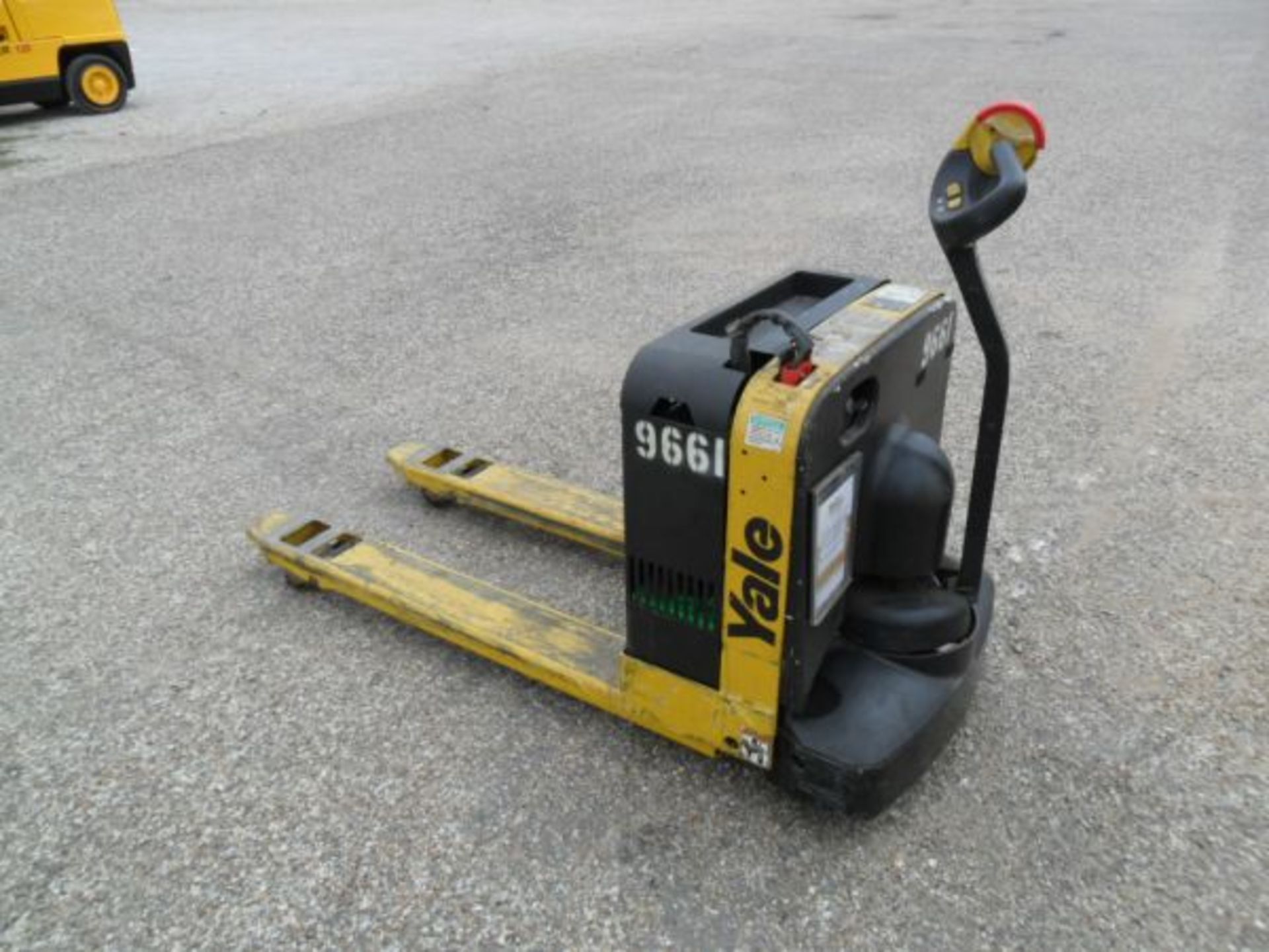 4,000 LB YALE MODEL MPB040-EN24T2748 WALK BEHIND ELECTRIC PALLET TRUCK; S/N B827N40451H, 48" FORKS, - Image 3 of 4