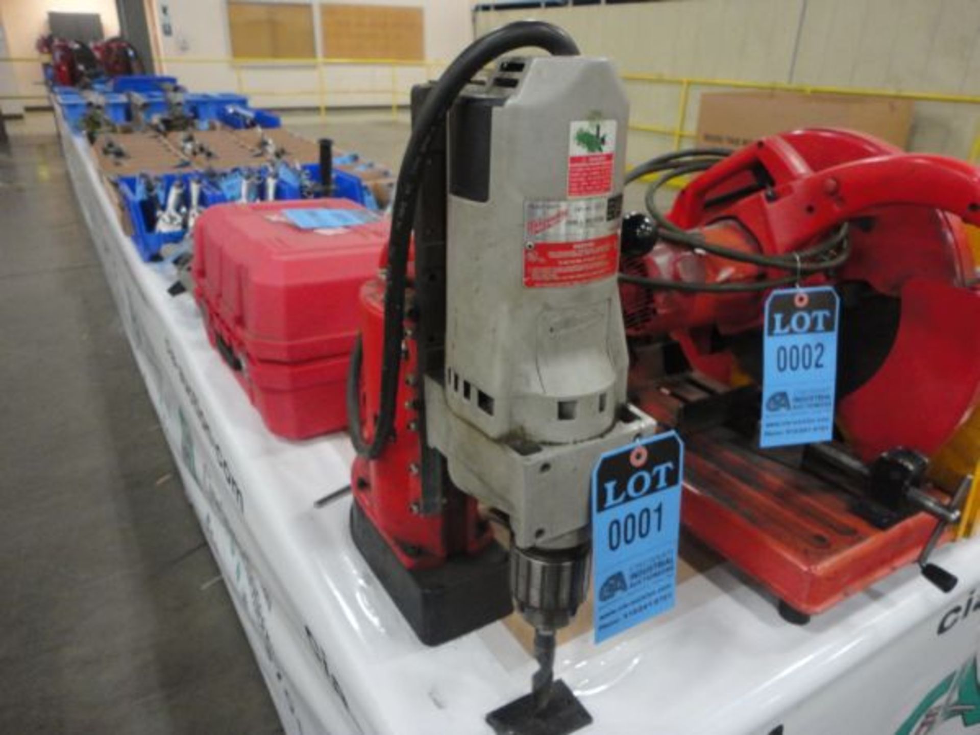 3/4" MILWAUKEE MAGNETIC BASE DRILL