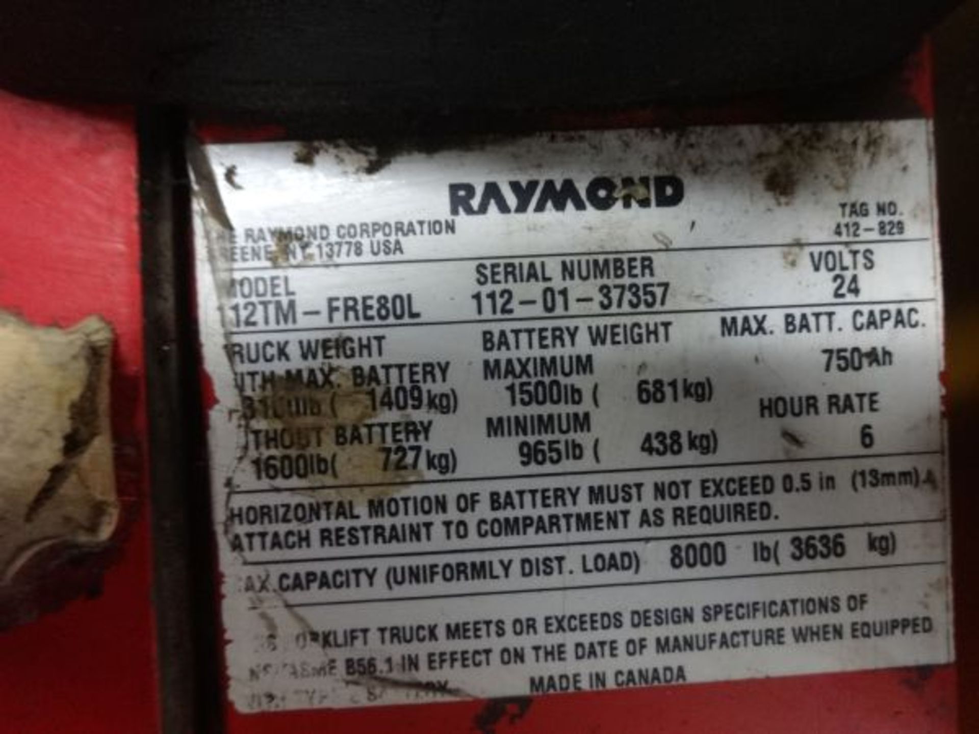 8,000 LB RAYMOND MODEL 112TM-FRE80L DUAL PALLET END RIDER ELECTRIC PALLET TRUCK; S/N 112-01-37357, - Bild 4 aus 7