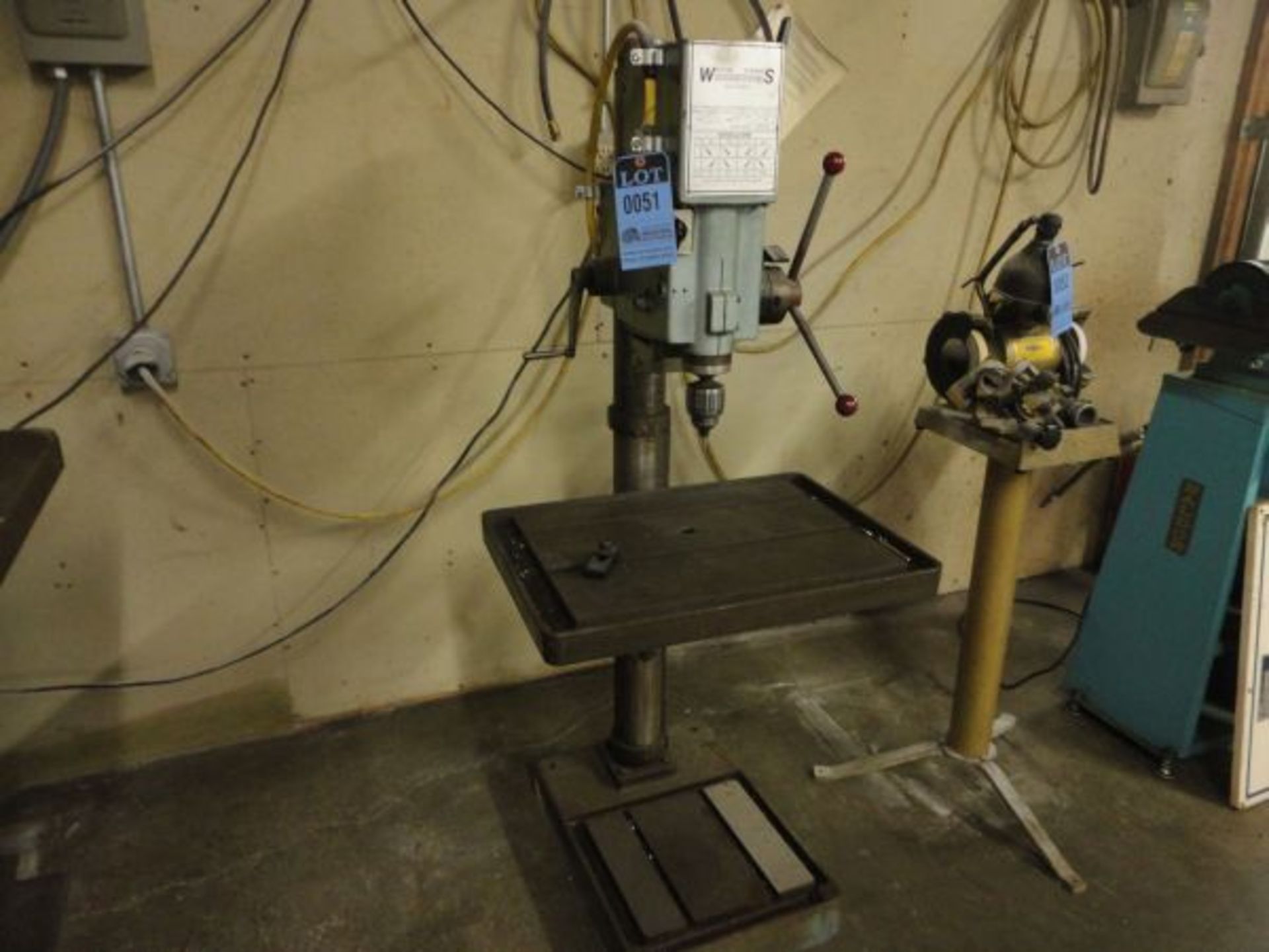 20" WILTON MODEL 20600 GEARED HEAD FLOOR DRILL; S/N 73262