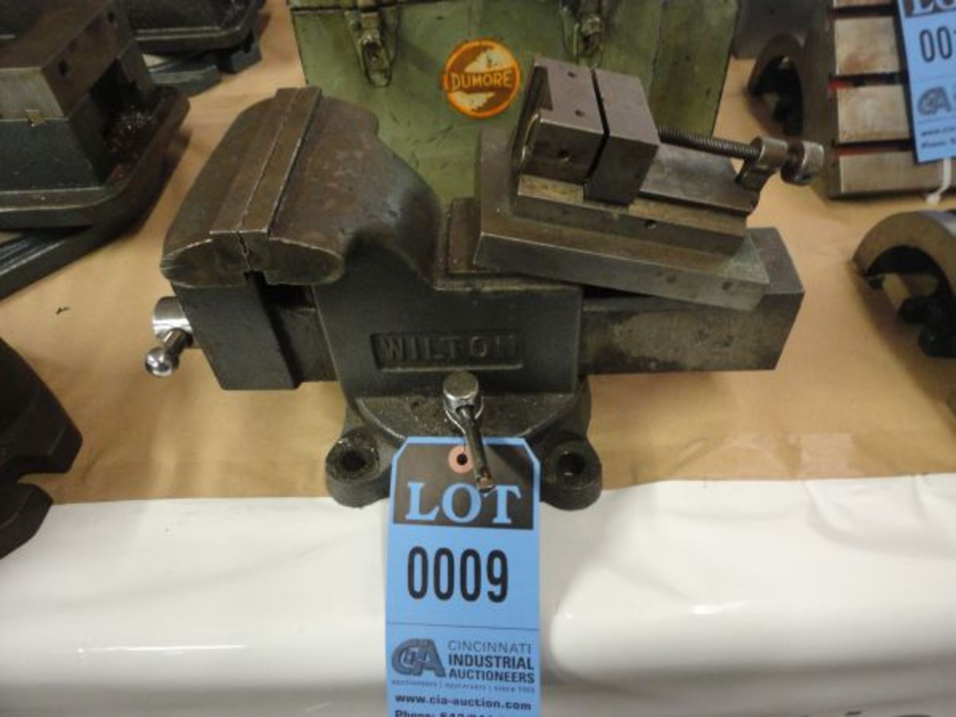 5" WILSON BENCH VISE WITH 2-1/2" PRECISION VISE
