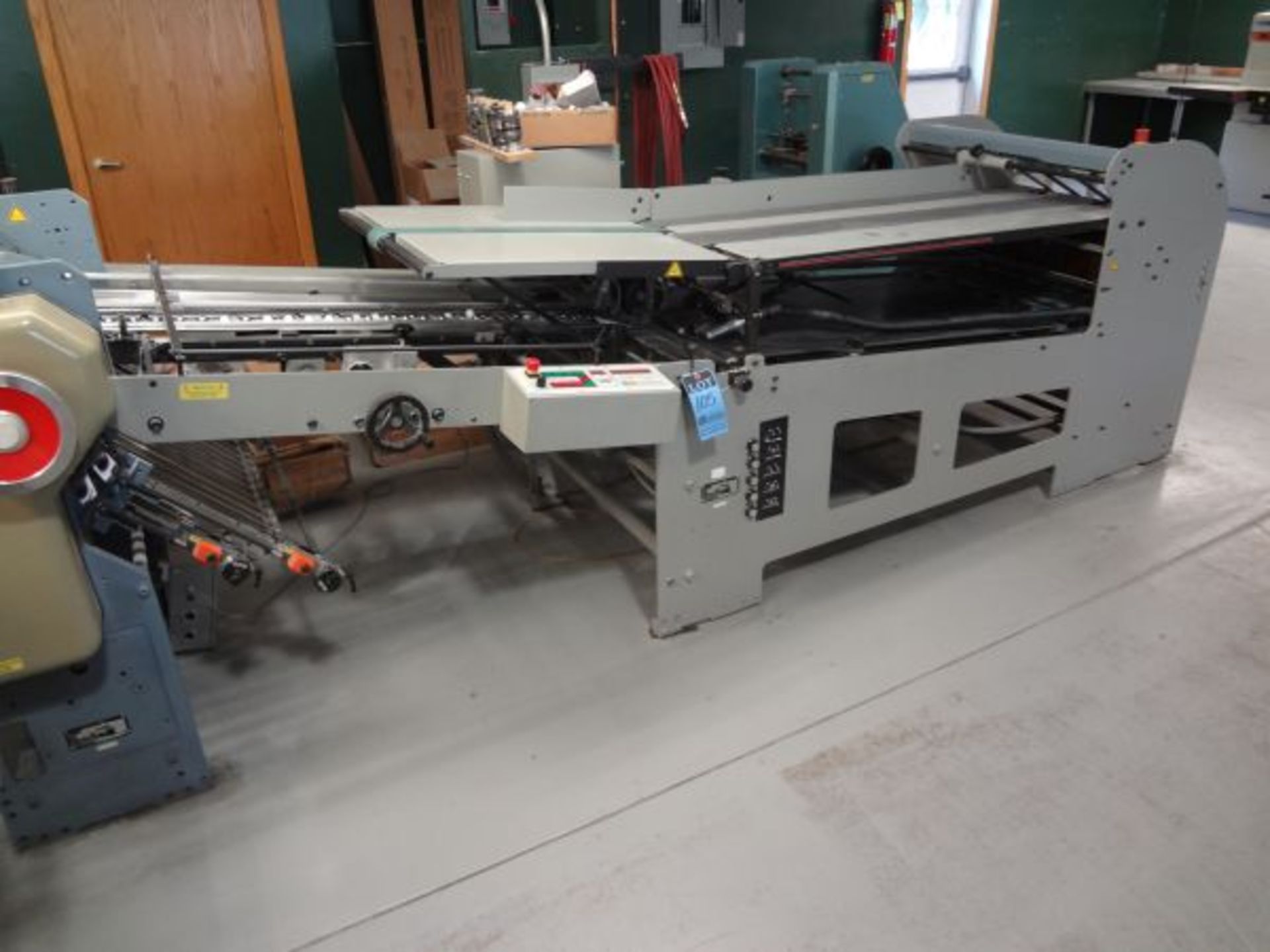 STAHL MODEL 1424C-C-3 CONTINUOUS FEED FOLDER; S/N 150MD0010, WITH STAHL S1424A-4-PAR-3 ATTACHMENT, - Image 3 of 11