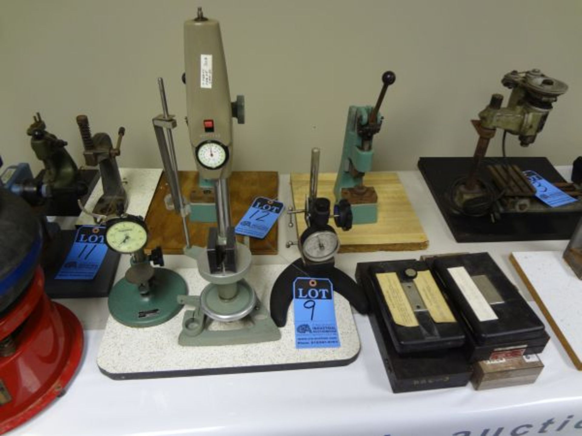 (LOT) MISCELLANEOUS INSPECTION GUAGES, BLOCK GUAGES, DIAL GUAGES, MICROMETERS