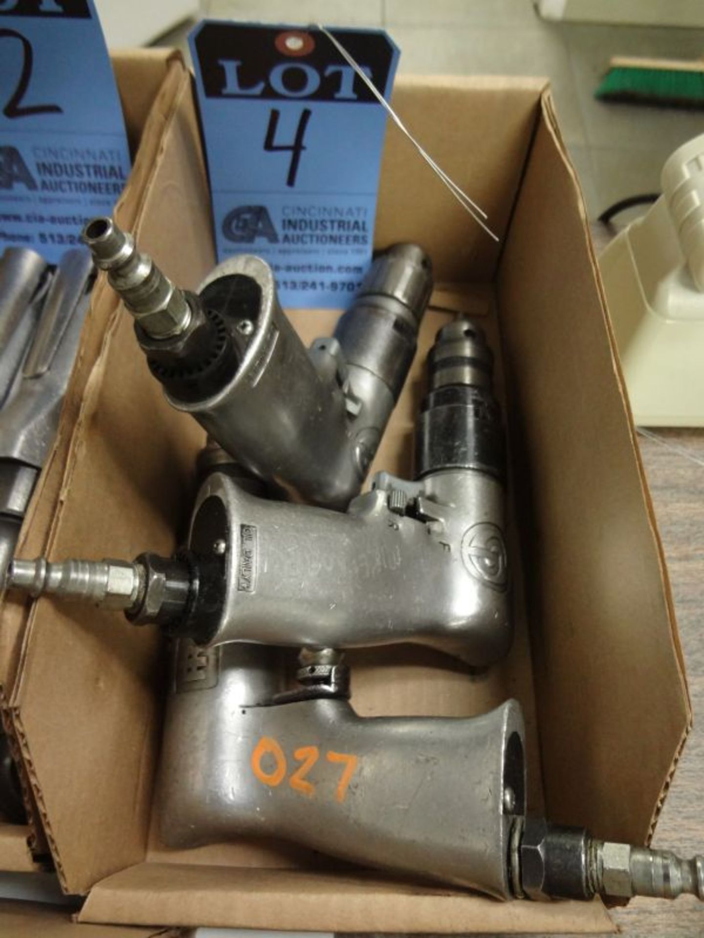 (LOT) (3) 3/8" PNEUMATIC DRILLS - (1) INGERSOLL RAND, (2) CENTREL PNEUMATIC, INC.