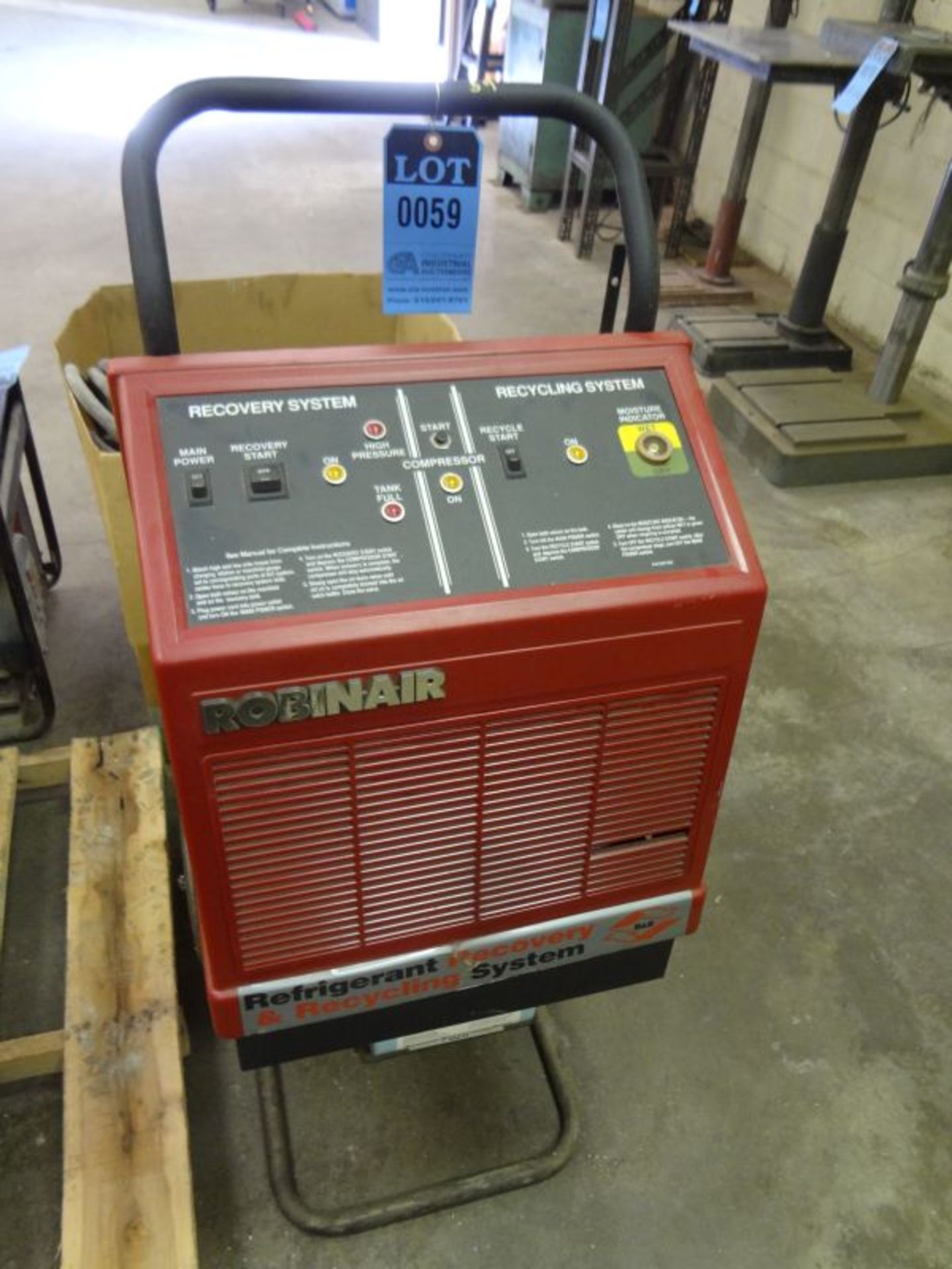 ROBINAIR MODEL 17400A RECOVERY / RECYCLING SYSTEM