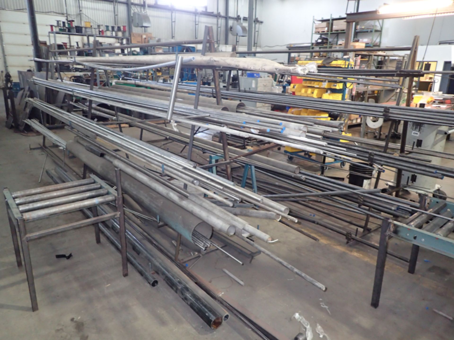 5 RACK OF ASSORTED RODS, BARS, PLATES, ANGLES, PIPES (STEEL, STAINLESS STEEL & ALUMINUM) - Image 2 of 7