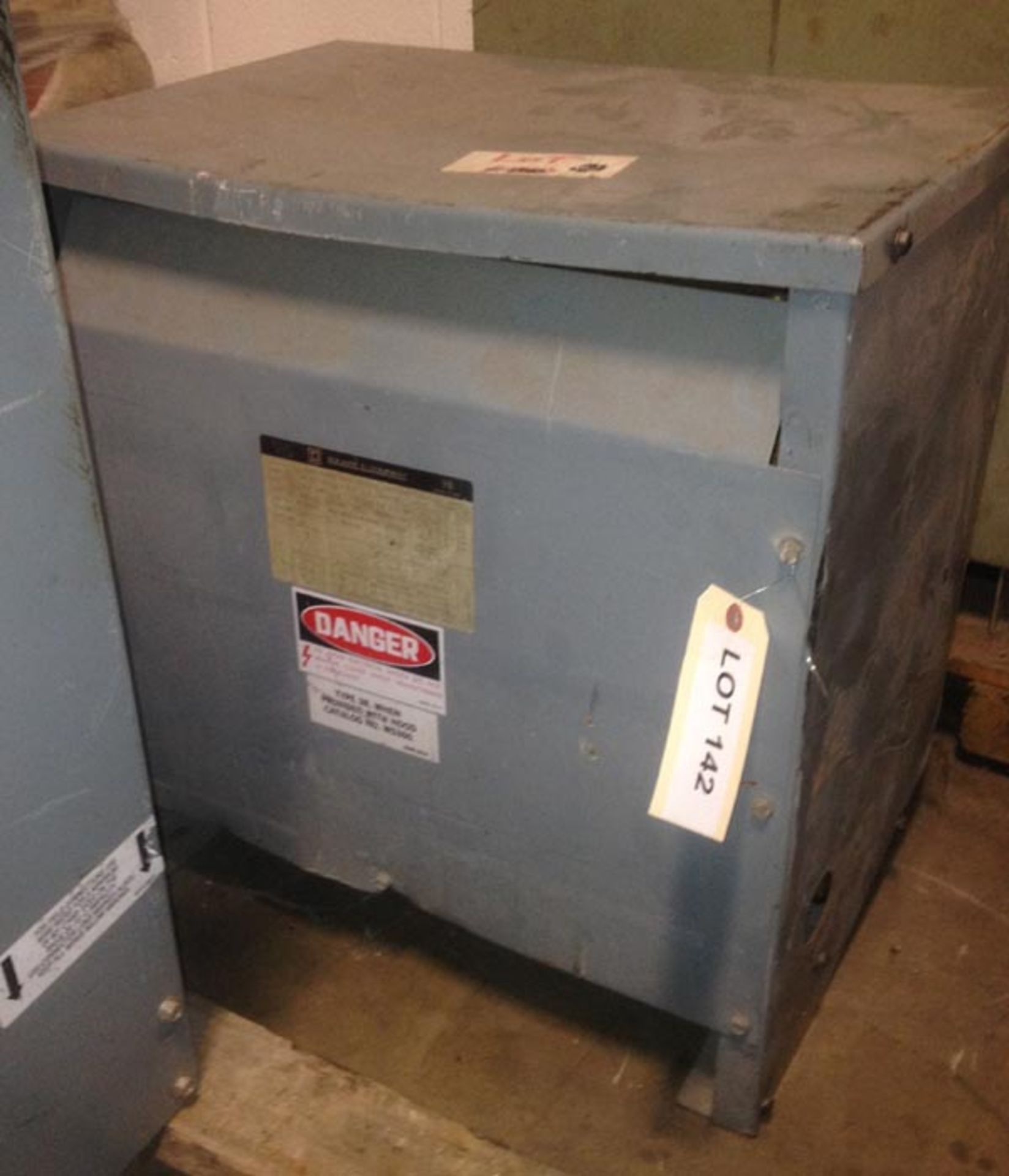 30 KVA TRANSFORMER 240 TO 208/120 VOLTS