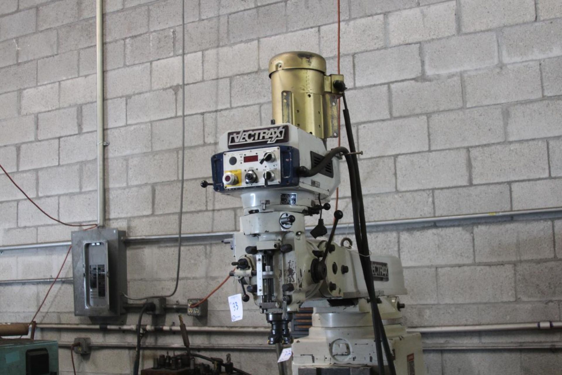 Vectrax GS-20 Vertical Milling Machine 5Hp Electronic Variable Speed Head, 54x10 Table, Servo 150 - Image 3 of 7