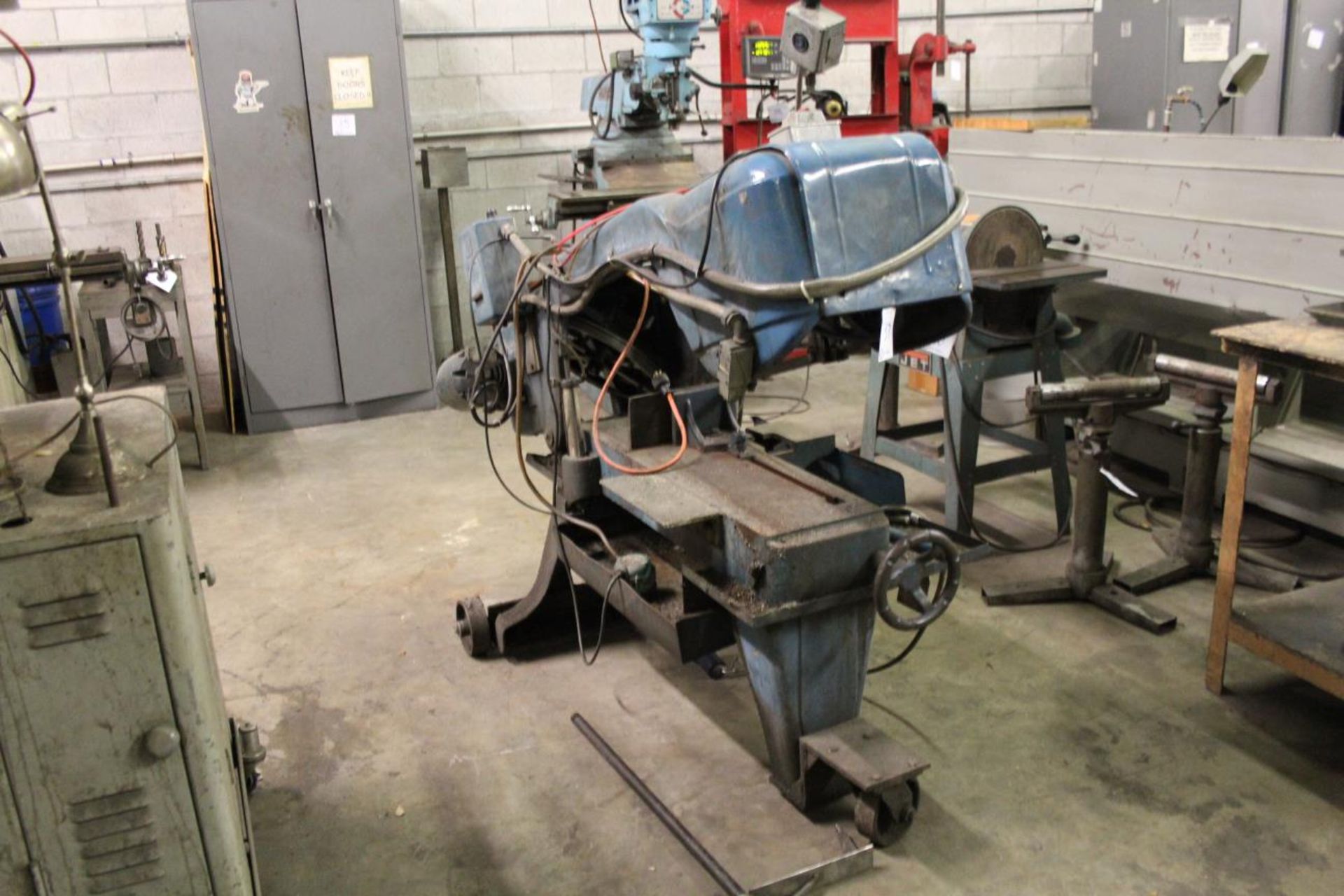 Kysor Johnson Model J 8" x 16"  Horizontal Band Saw w/ Coolant & Adjustable Stock Stands, 1hp, 230/ - Image 4 of 5