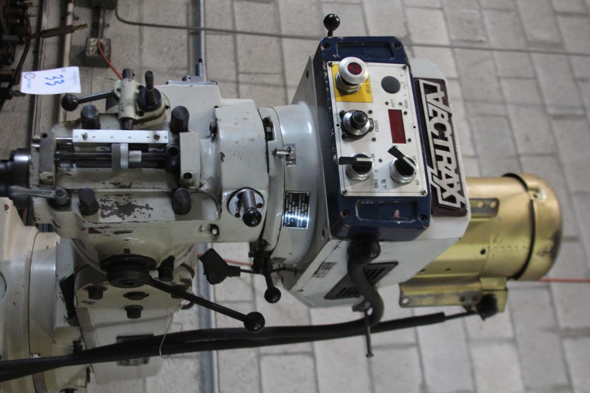 Vectrax GS-20 Vertical Milling Machine 5Hp Electronic Variable Speed Head, 54x10 Table, Servo 150 - Image 4 of 7