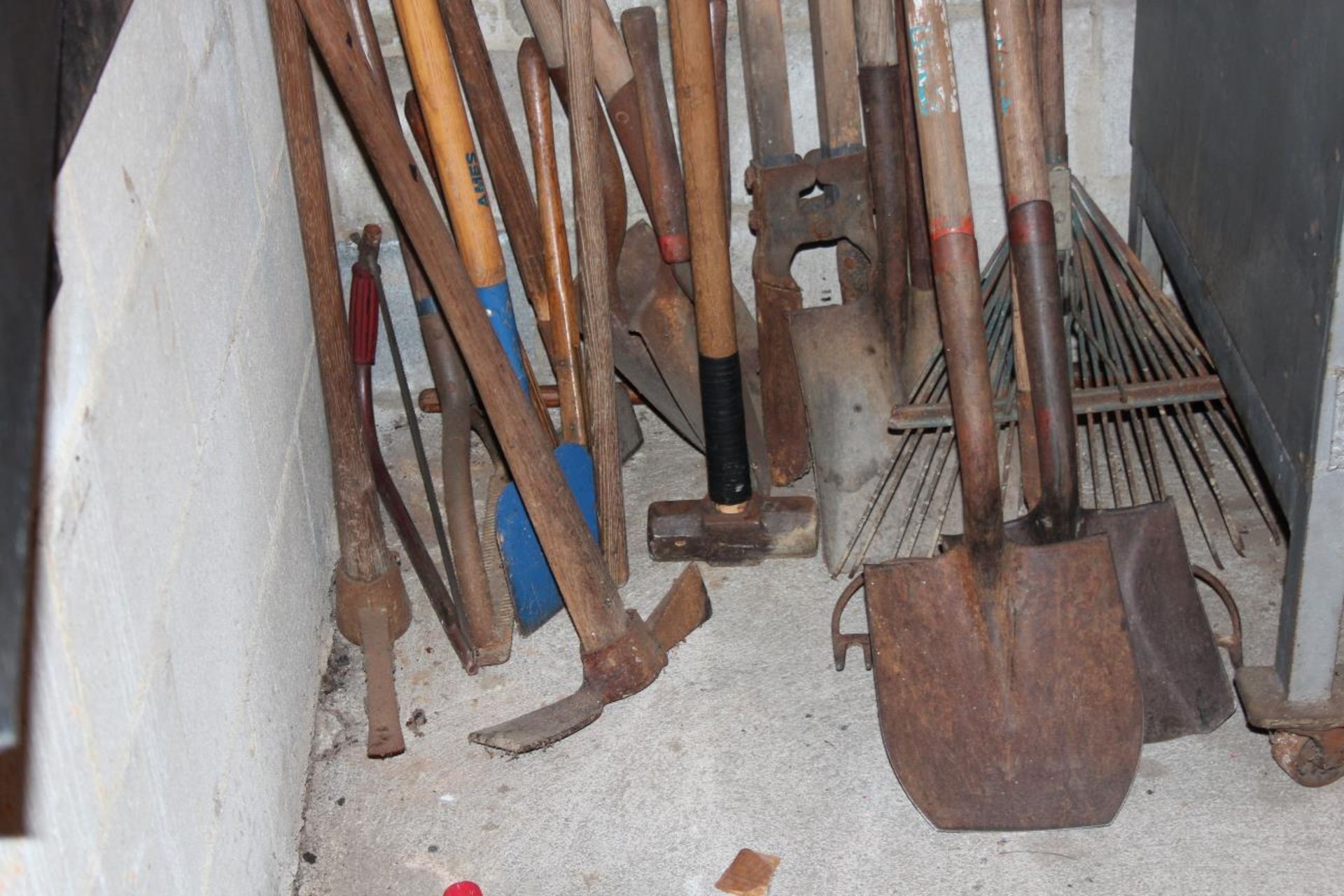 yard Tools(Shovels, Hoes, Picks, Rakes) - Image 2 of 2