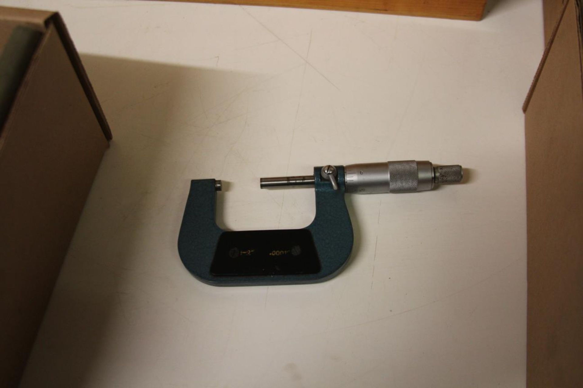 0-6" Micrometer Set W/ Standards .0001" Res, Carbide Tip, Ratcheting. MFG Unknown - Image 2 of 4