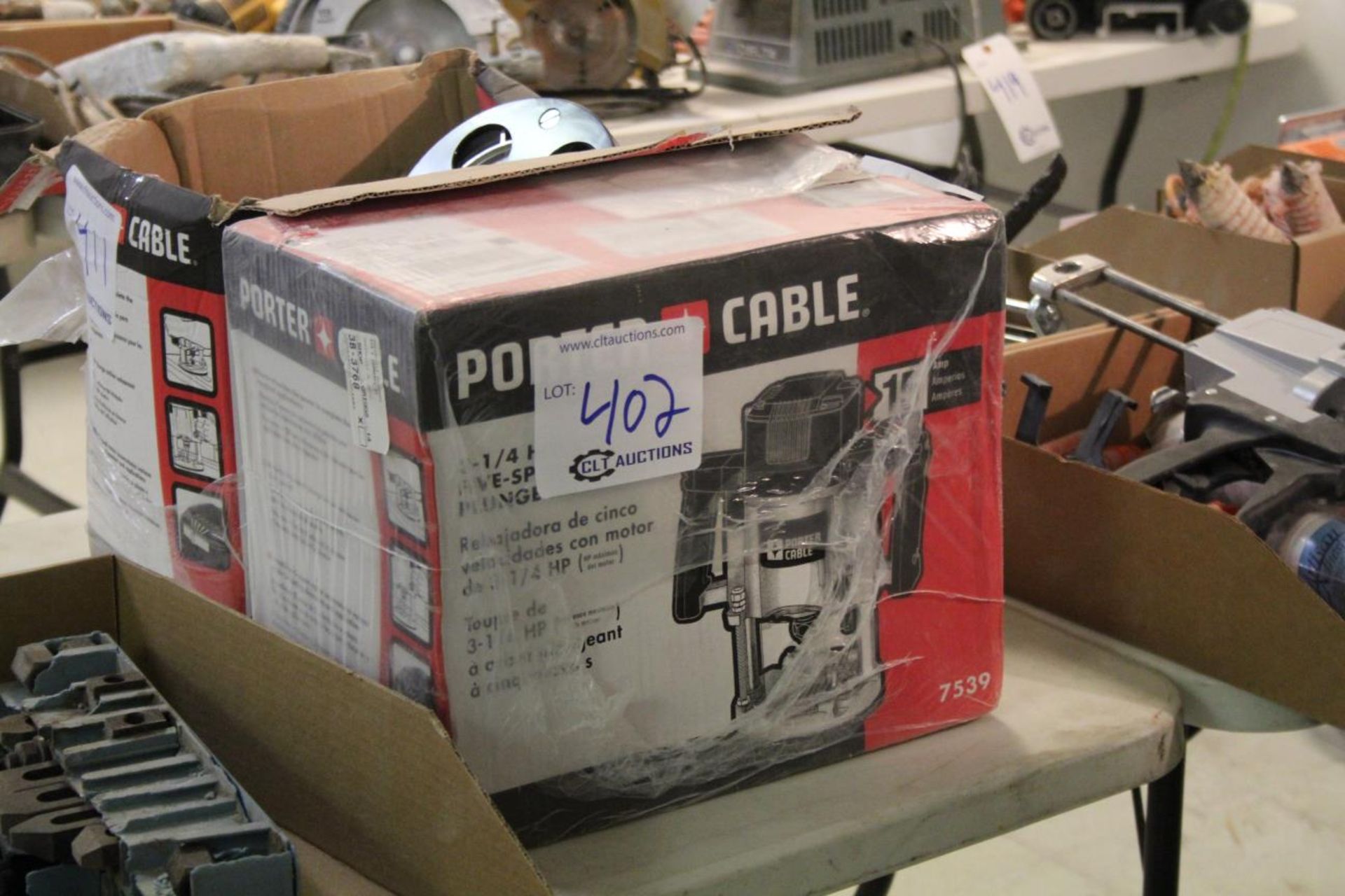 Porter Cable 7539 5 Speed Plunge Router, Sealed Box, 3 1/4 hp - Image 4 of 4