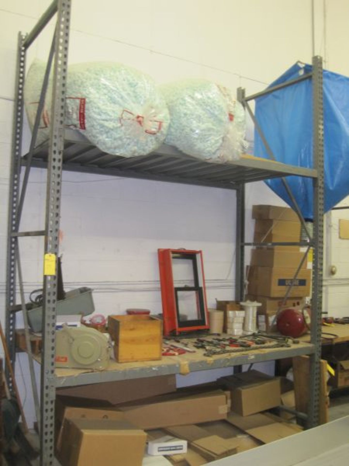 Pallet Racking, (1-Section), 8'x4' (Not The Contents)