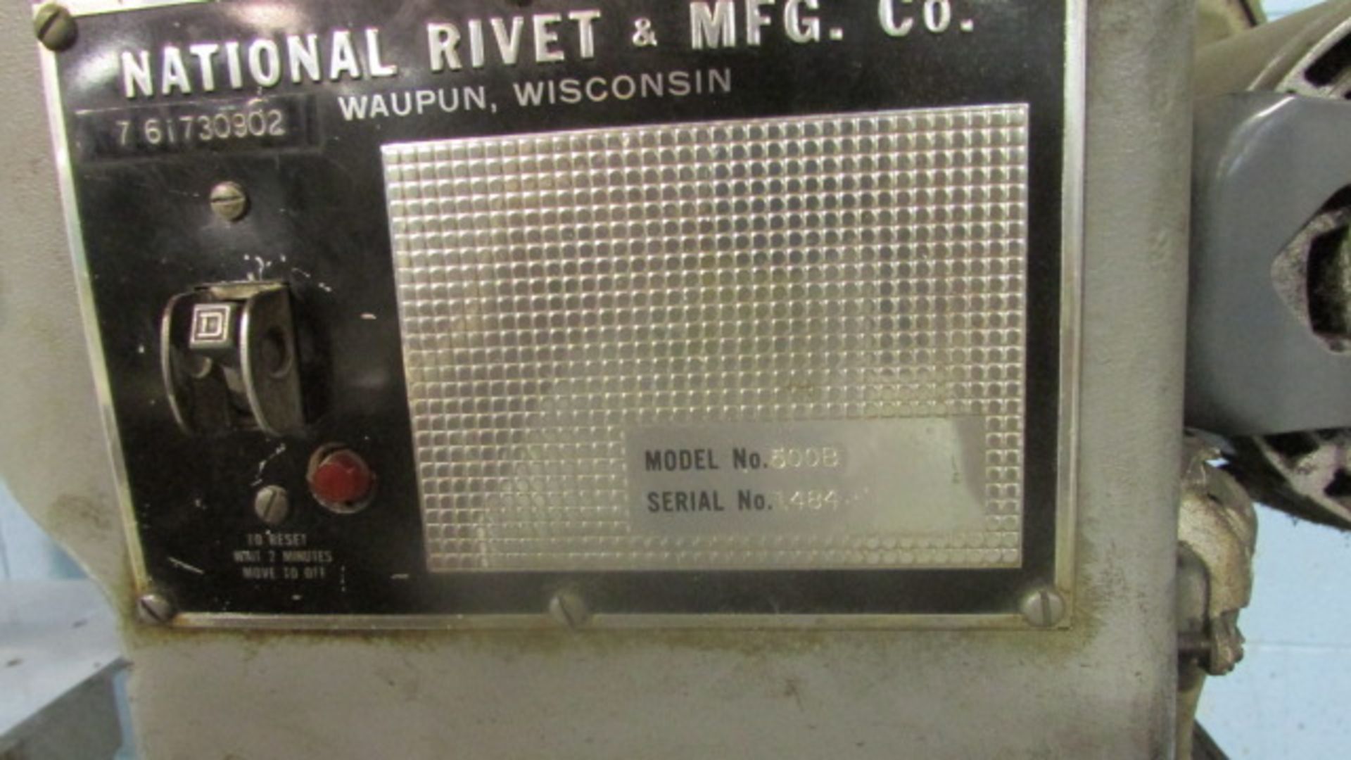 National Rivet Double Rivet, Electric, m/n 500B, s/n 1484 - Image 3 of 3