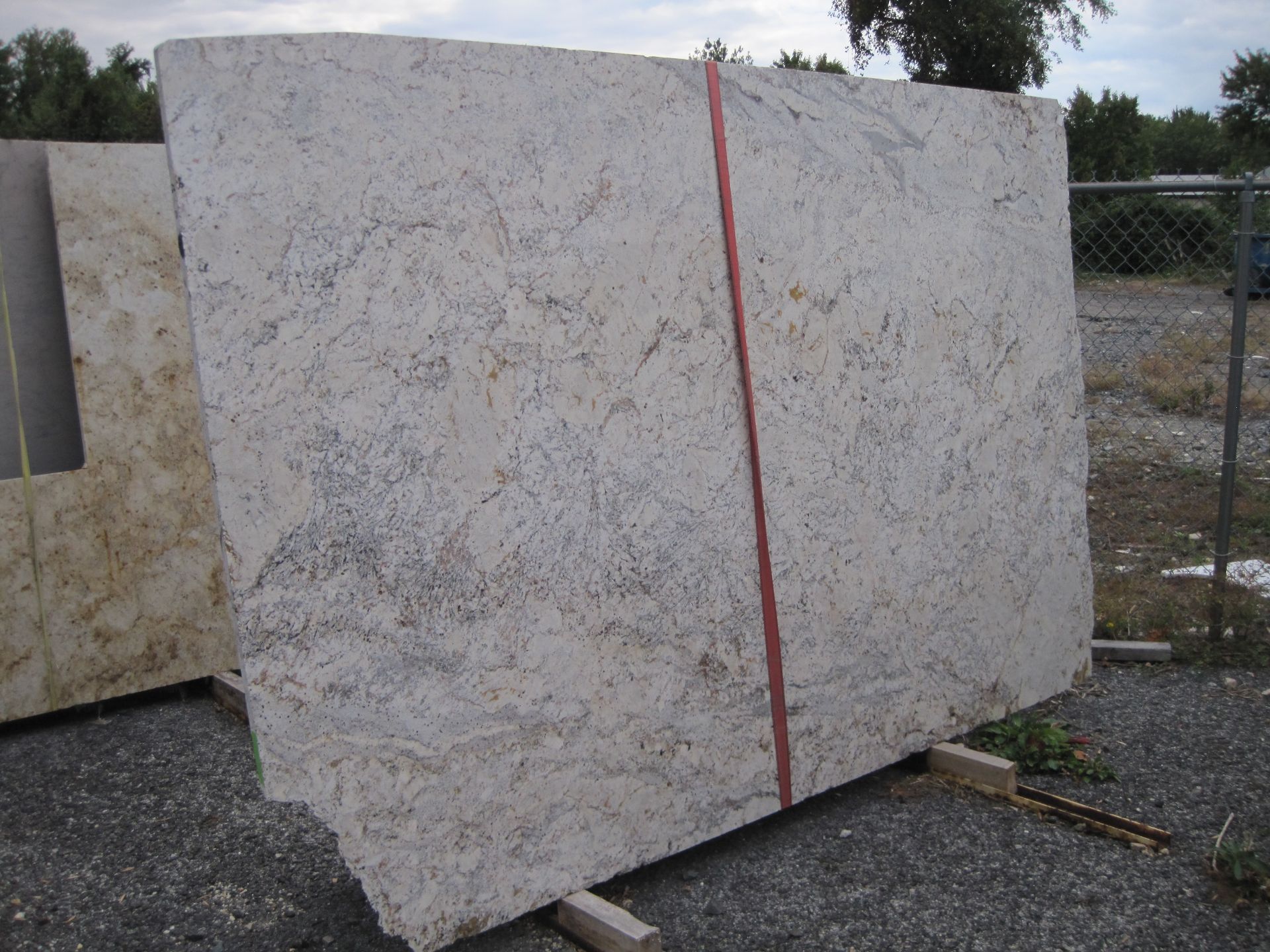 Granite, Sienna Bordeaux, 116" x 76"