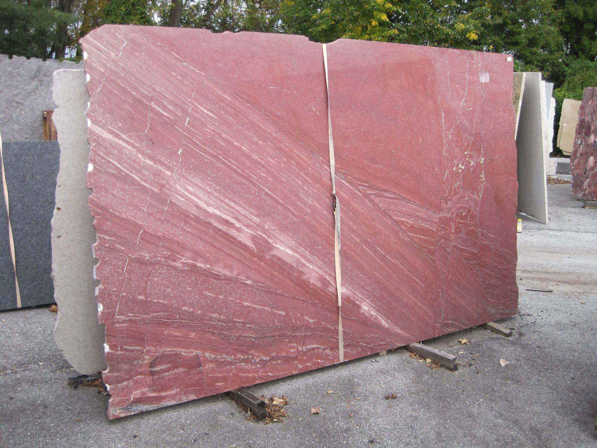 Granite, Rosso Fantasy, 119" x 76"