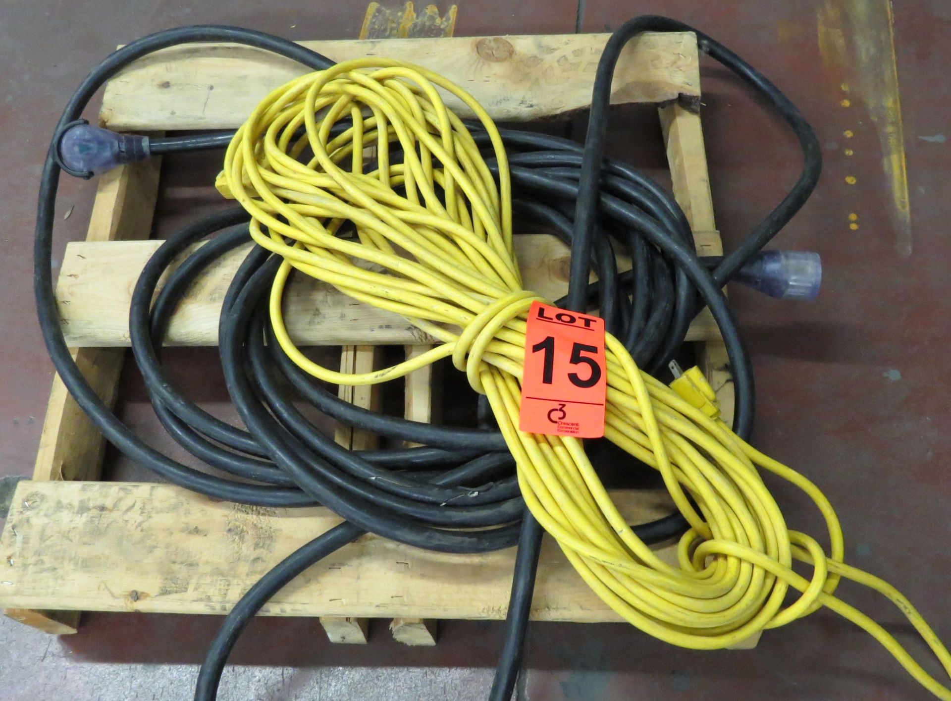 Lot Extension cords