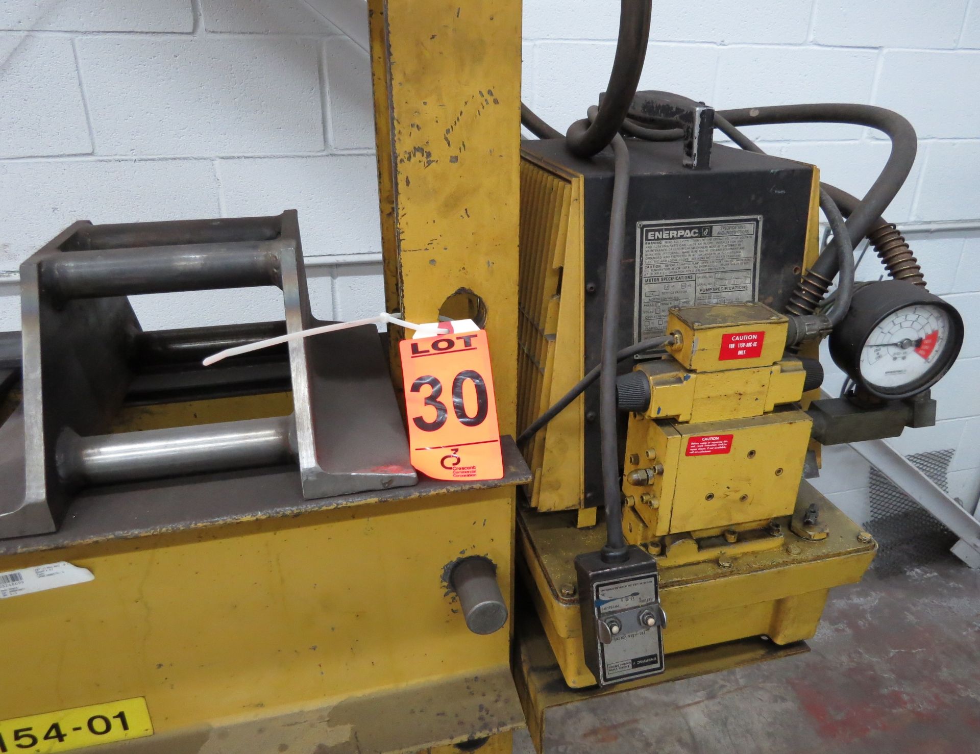 Enerpac Model: PER3042A Hydraulic Powered Shop Press c/w Electric Powered Power Pack