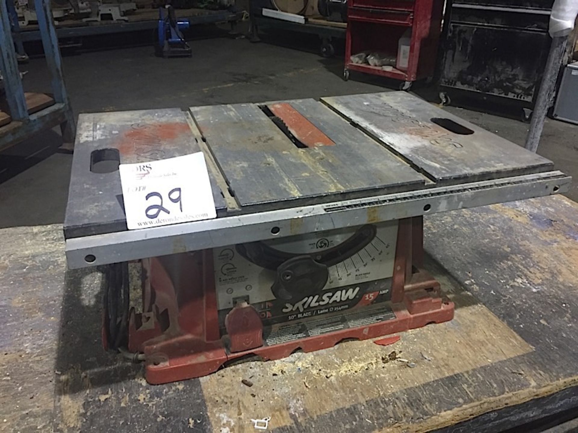 TABLE SAW