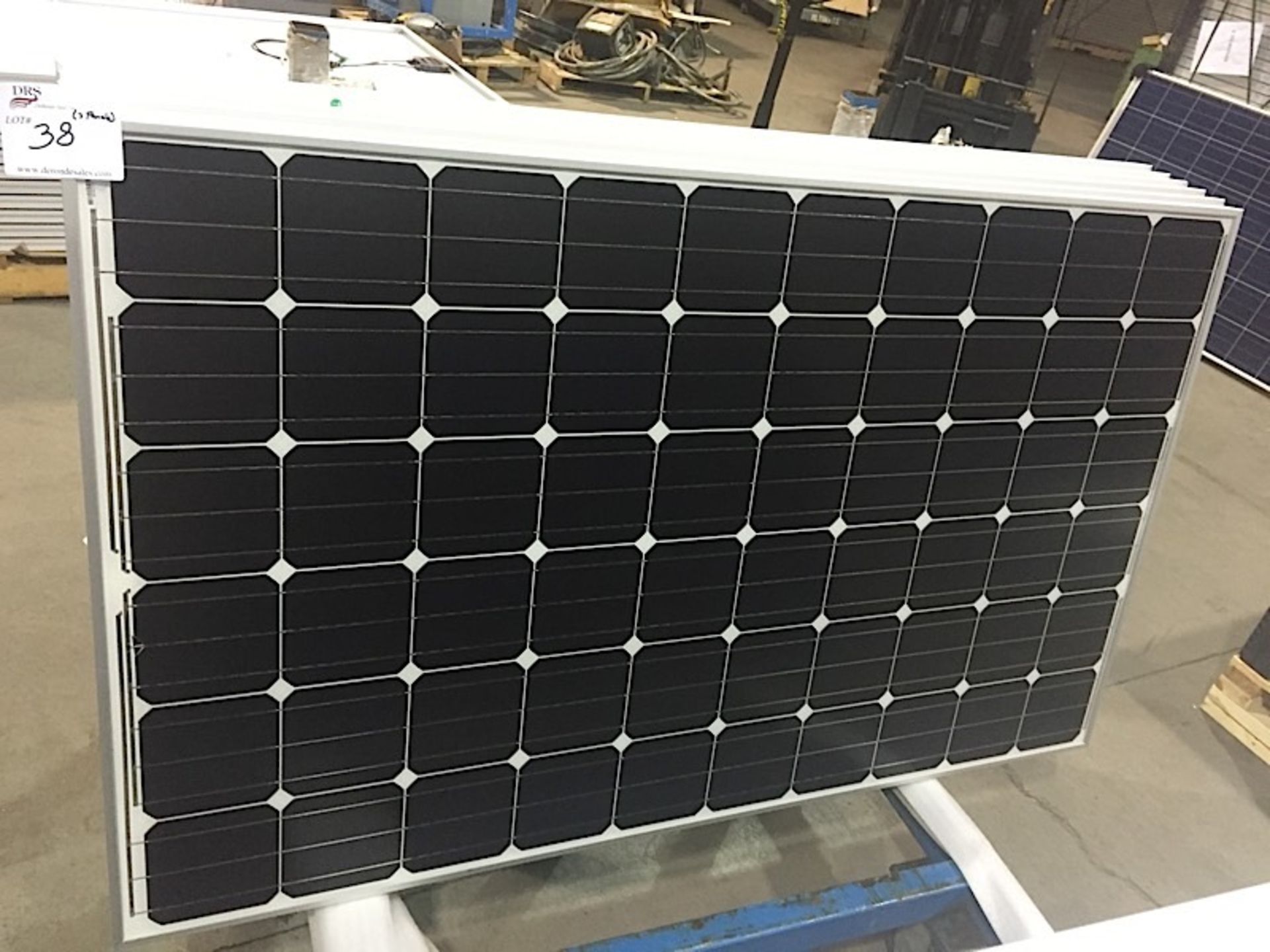 LOT OF (3) 270 WATT SOLAR PANELS (BIDDING IS PER PANEL MULTIPLIED BY 3)