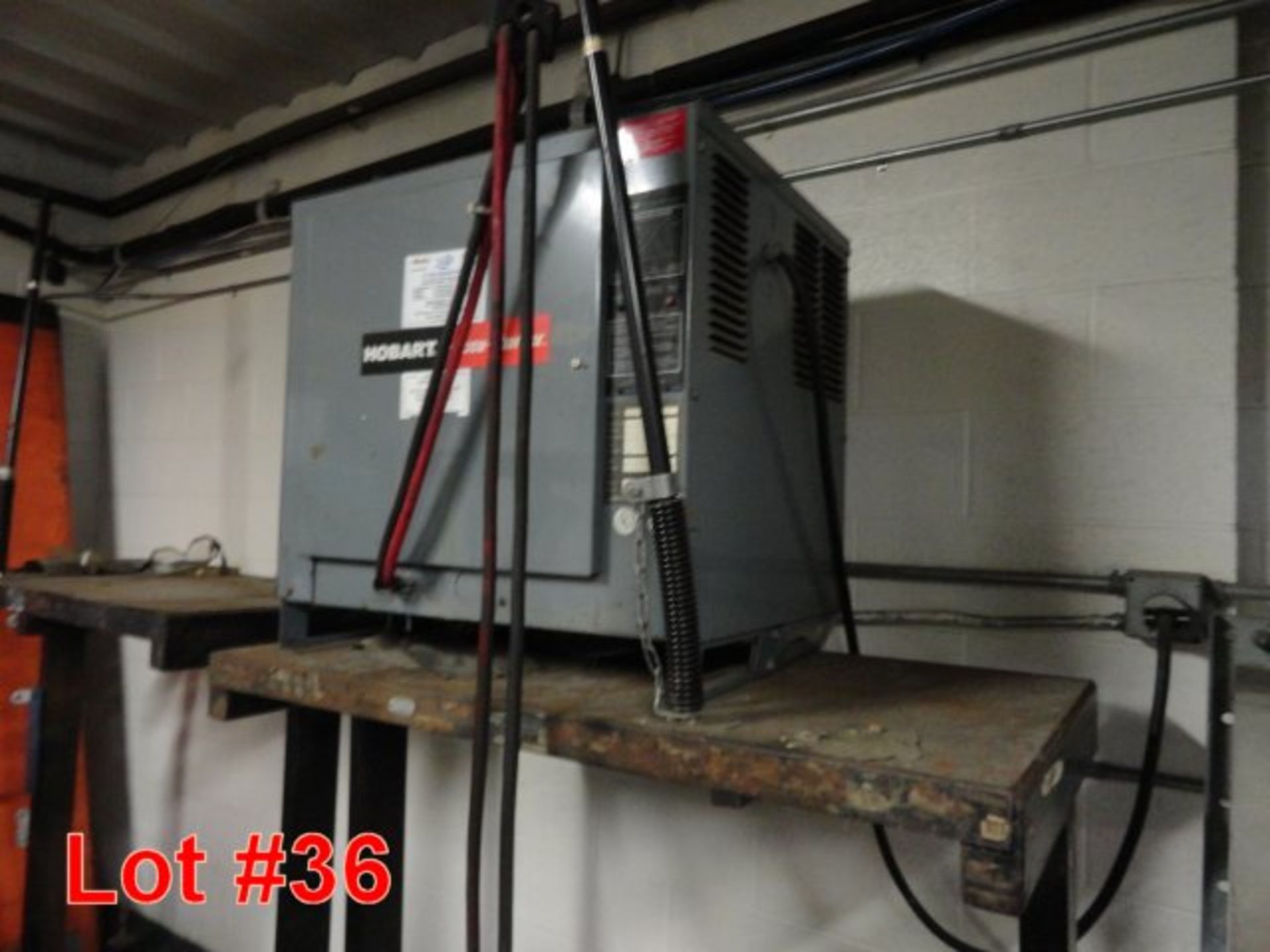 HOBART ACCU-CHARGE FORKLIFT 36 VOLTS BATTERY CHARGER; 208/230/460V - Image 2 of 2