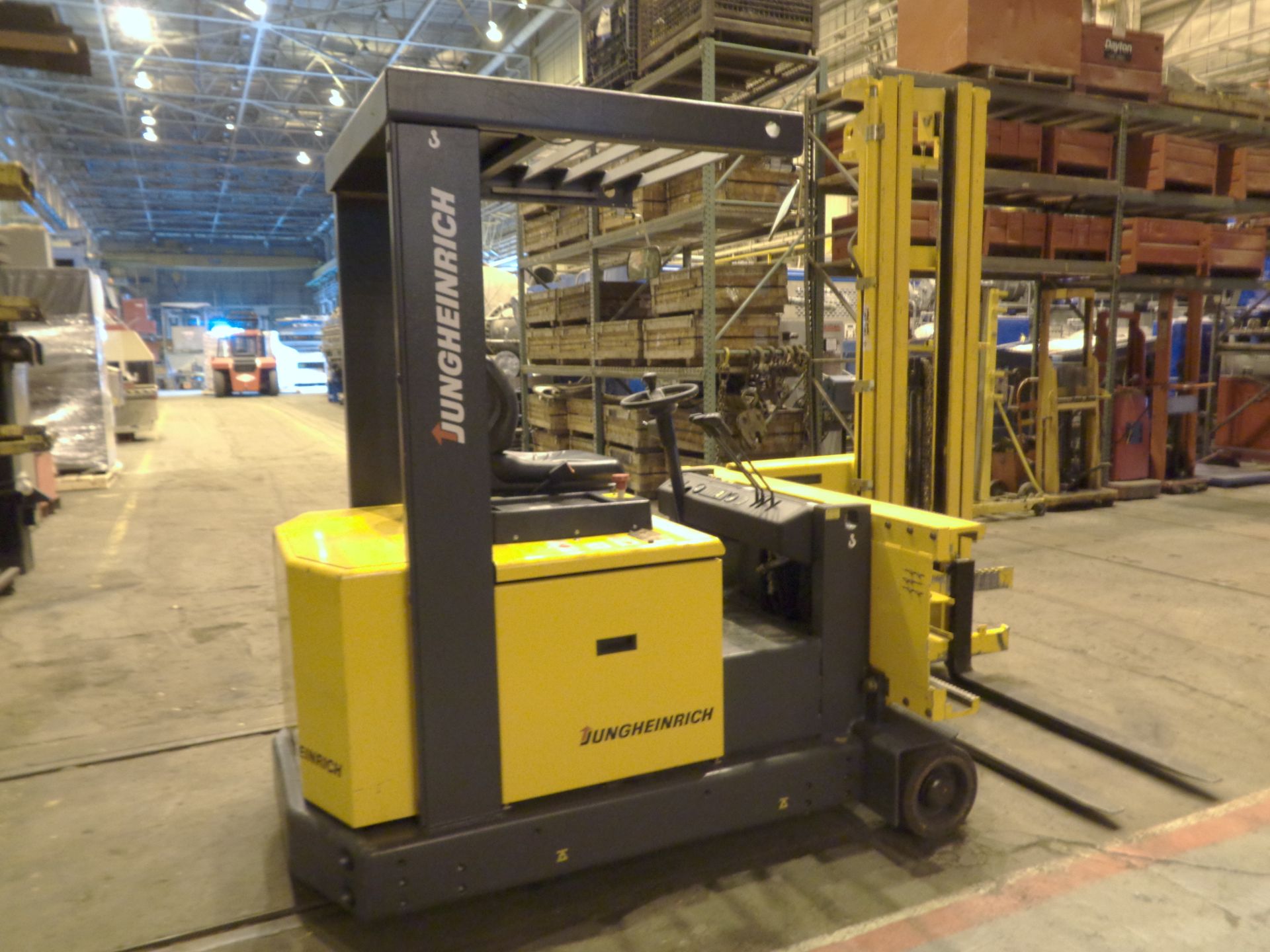 NEW Jungheinrich  Side Loading Electric Swing Mast Forklift  - 00 Hours - Image 2 of 7