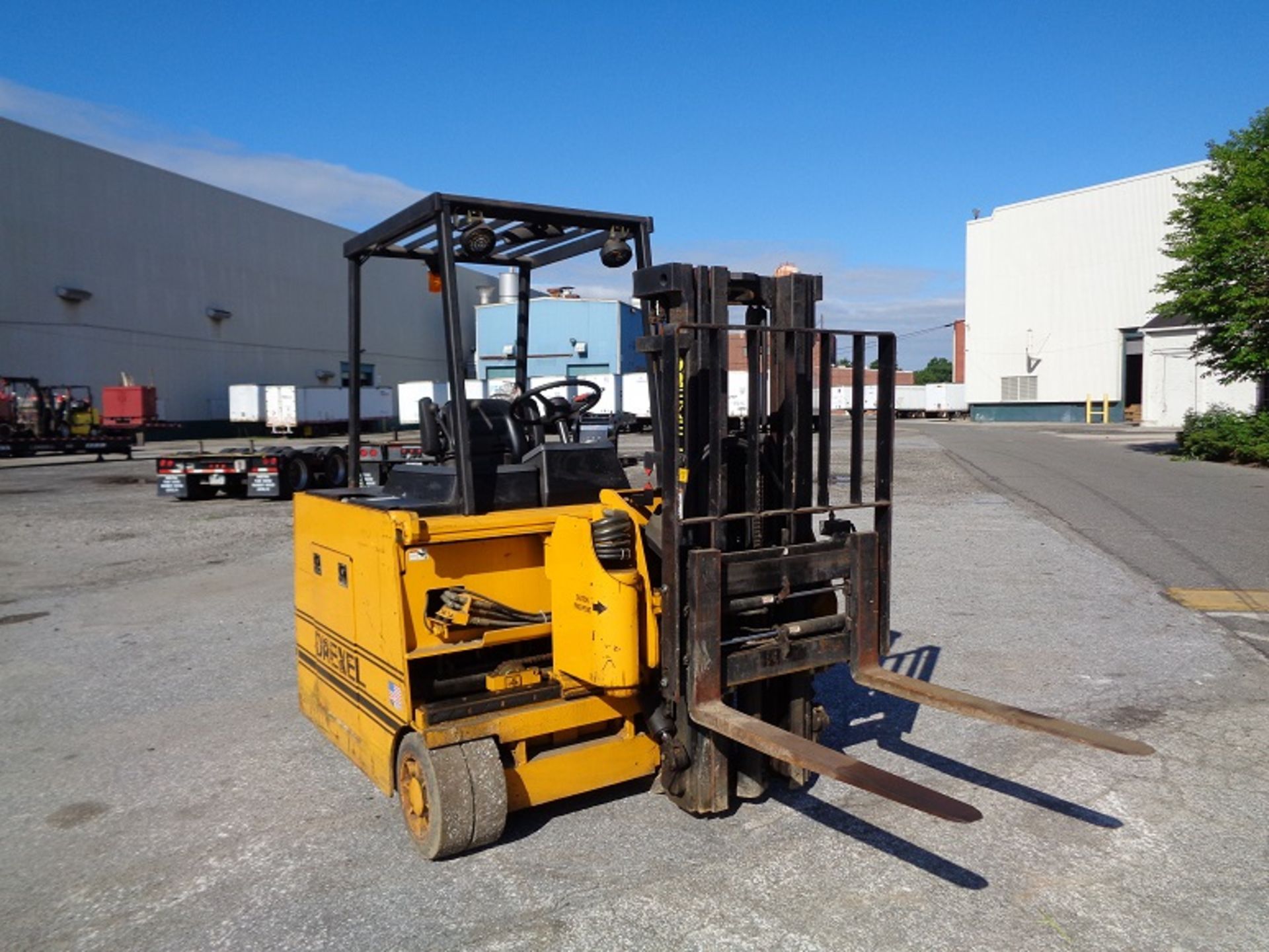 Drexel SLT30 3,000 lbs Electric Forklift - Side Loader - Swing Mast -Triple Mast - Image 4 of 10