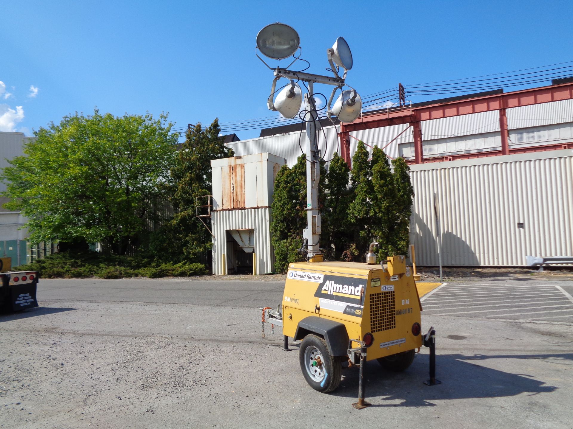 2011 Allmand Bros Pro Light Tower - Generator - Trailer Mounted - Diesel - Image 8 of 9